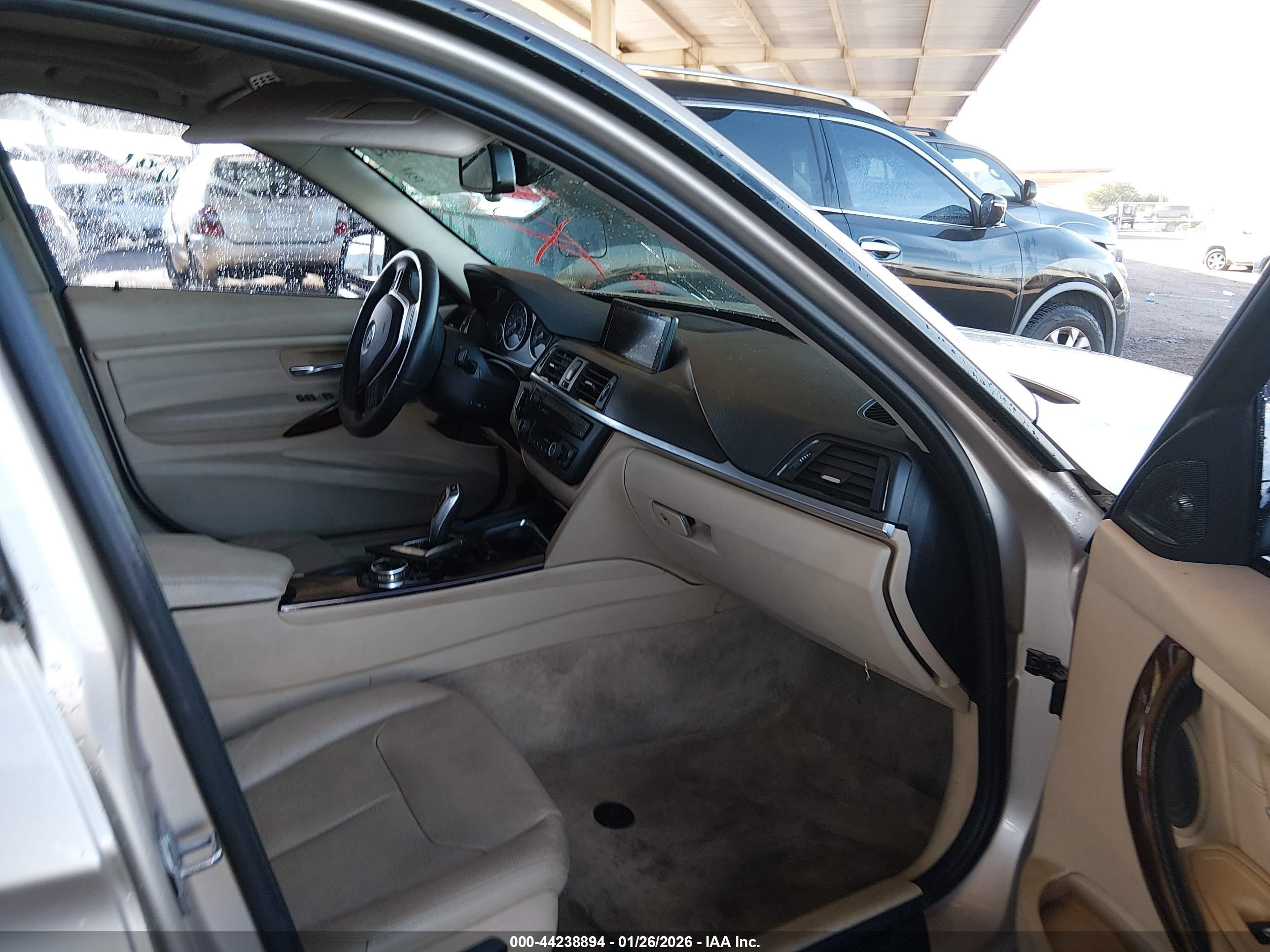 BMW 328I image 5