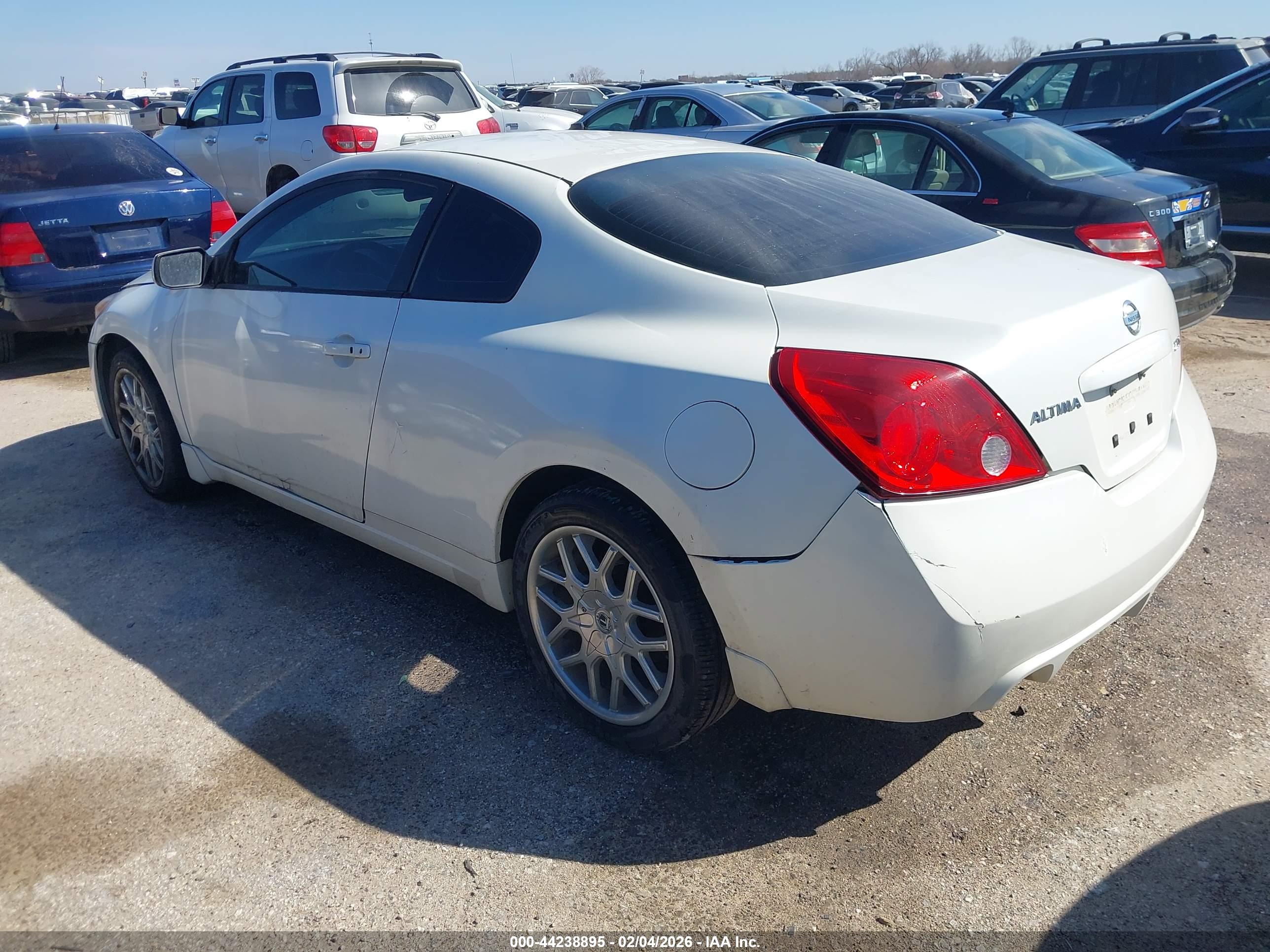 NISSAN ALTIMA image 3