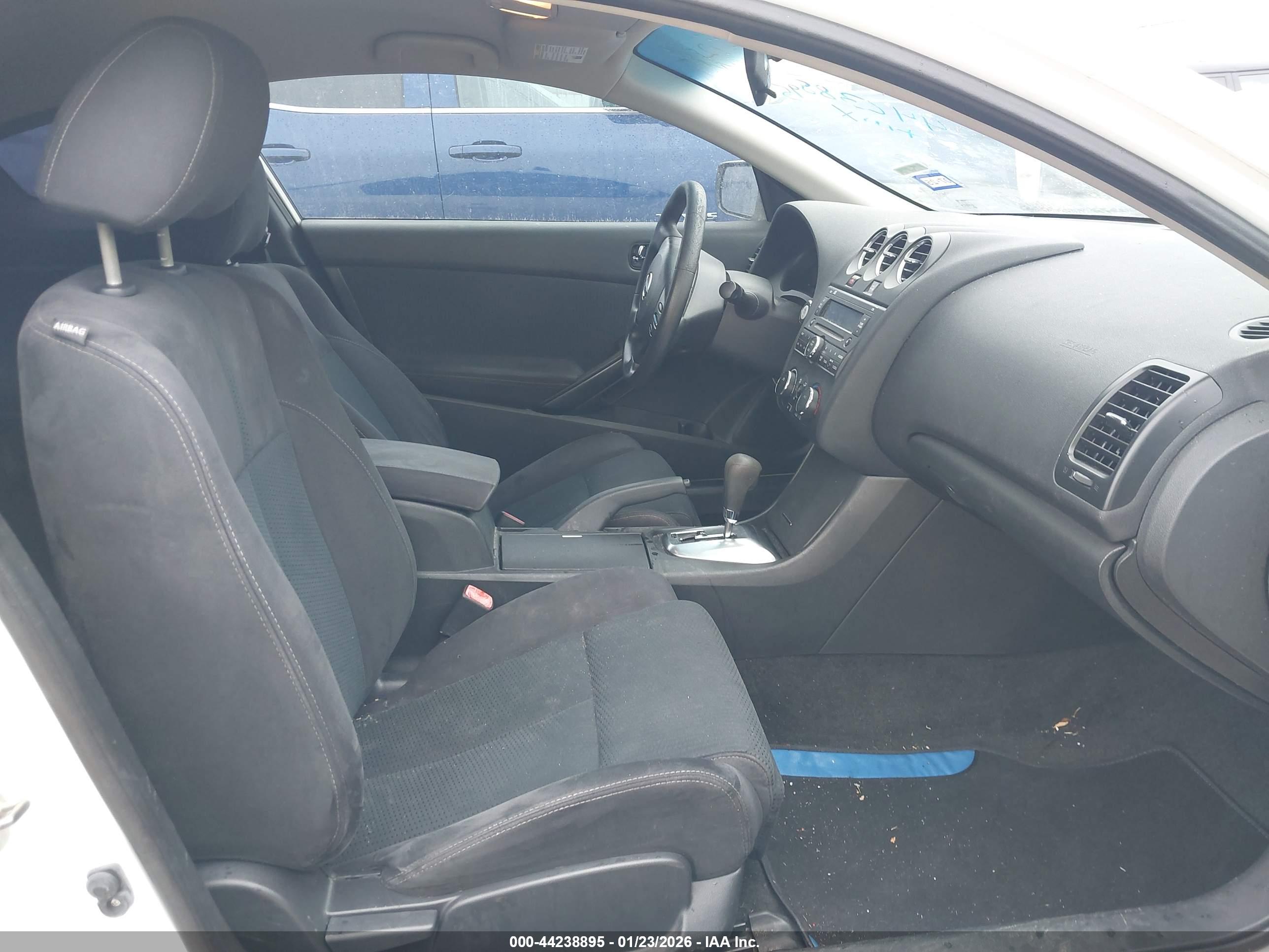 NISSAN ALTIMA image 5