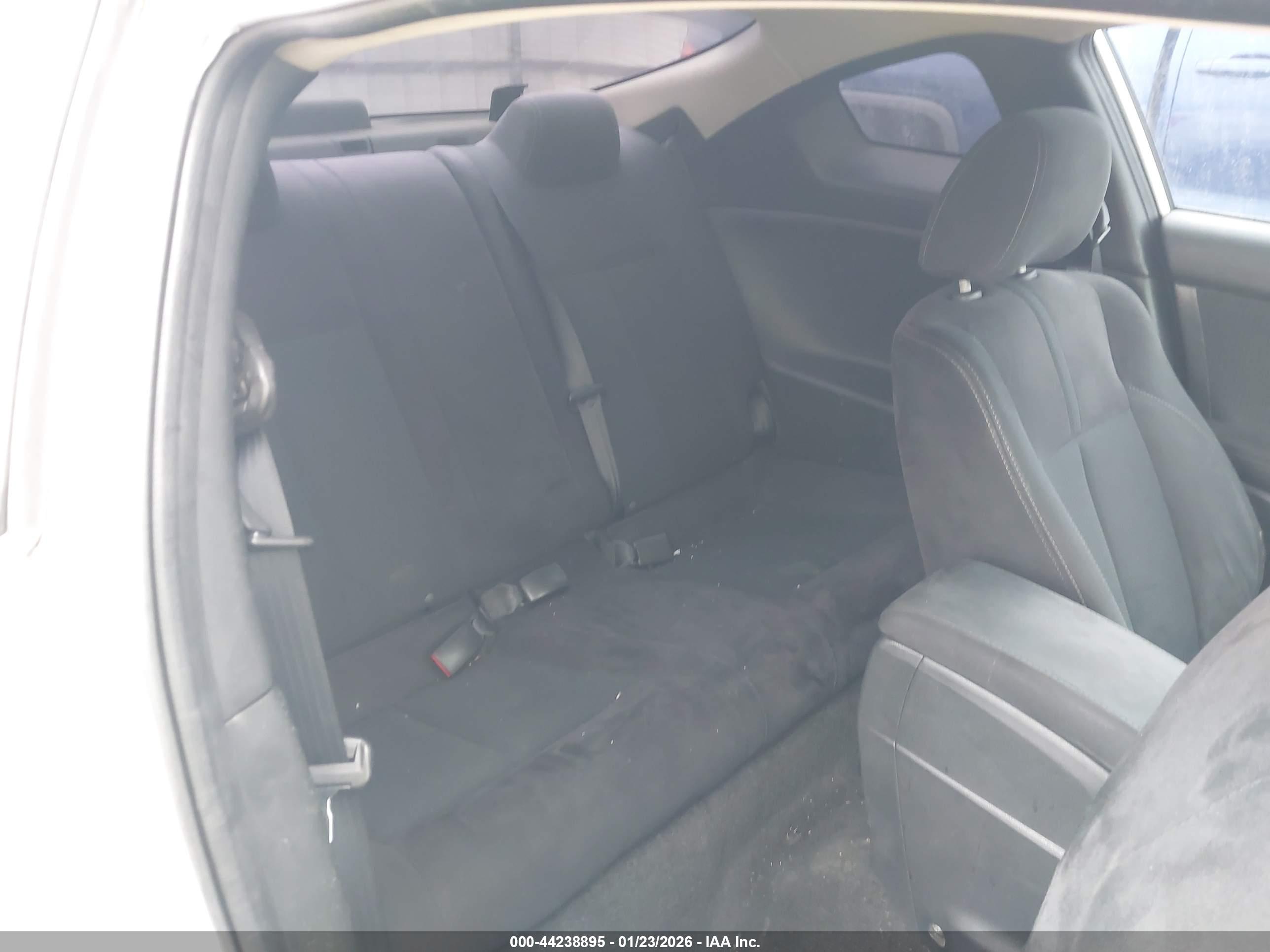 NISSAN ALTIMA image 8