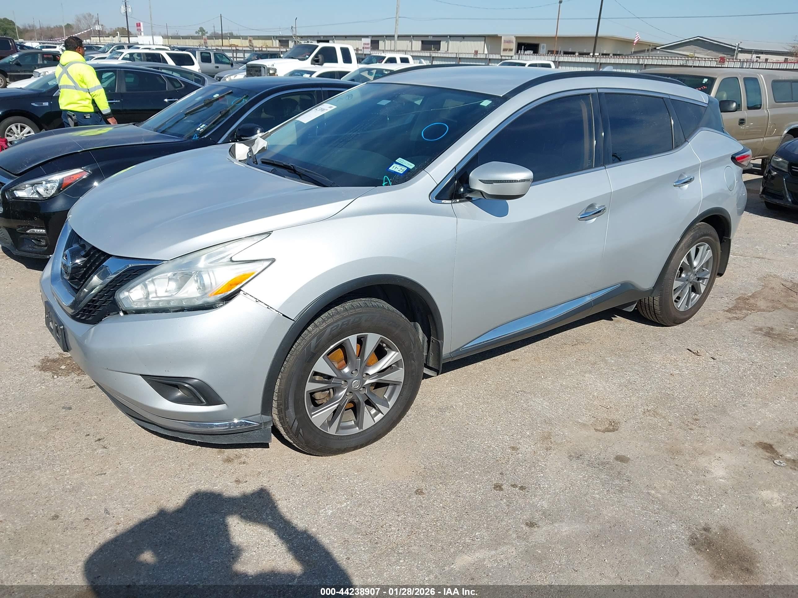 NISSAN MURANO image 2