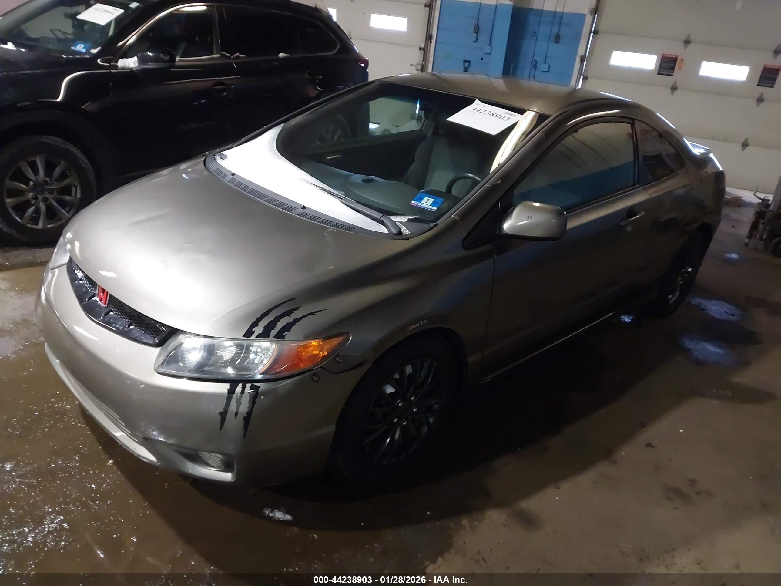 HONDA CIVIC image 2