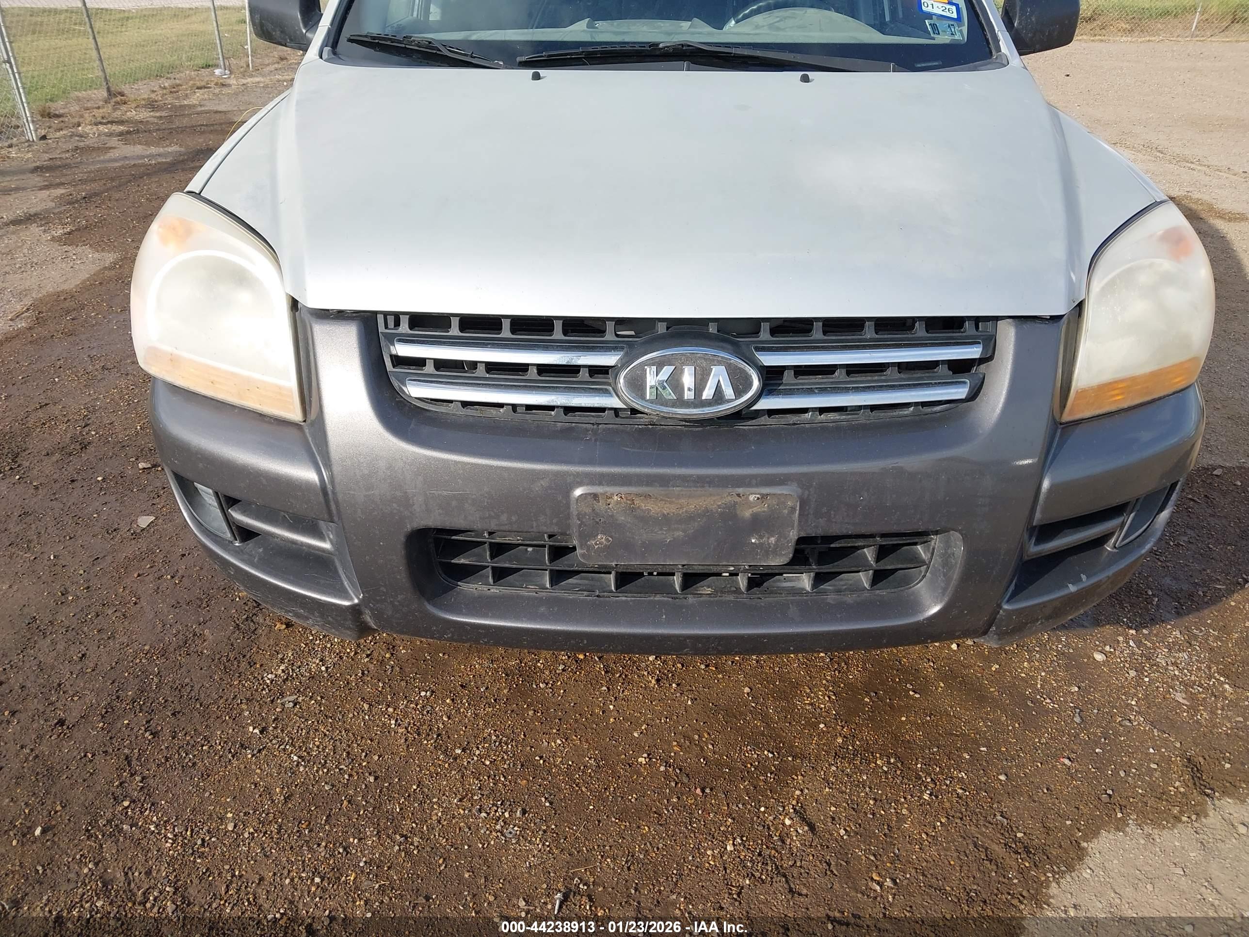 KIA SPORTAGE image 6