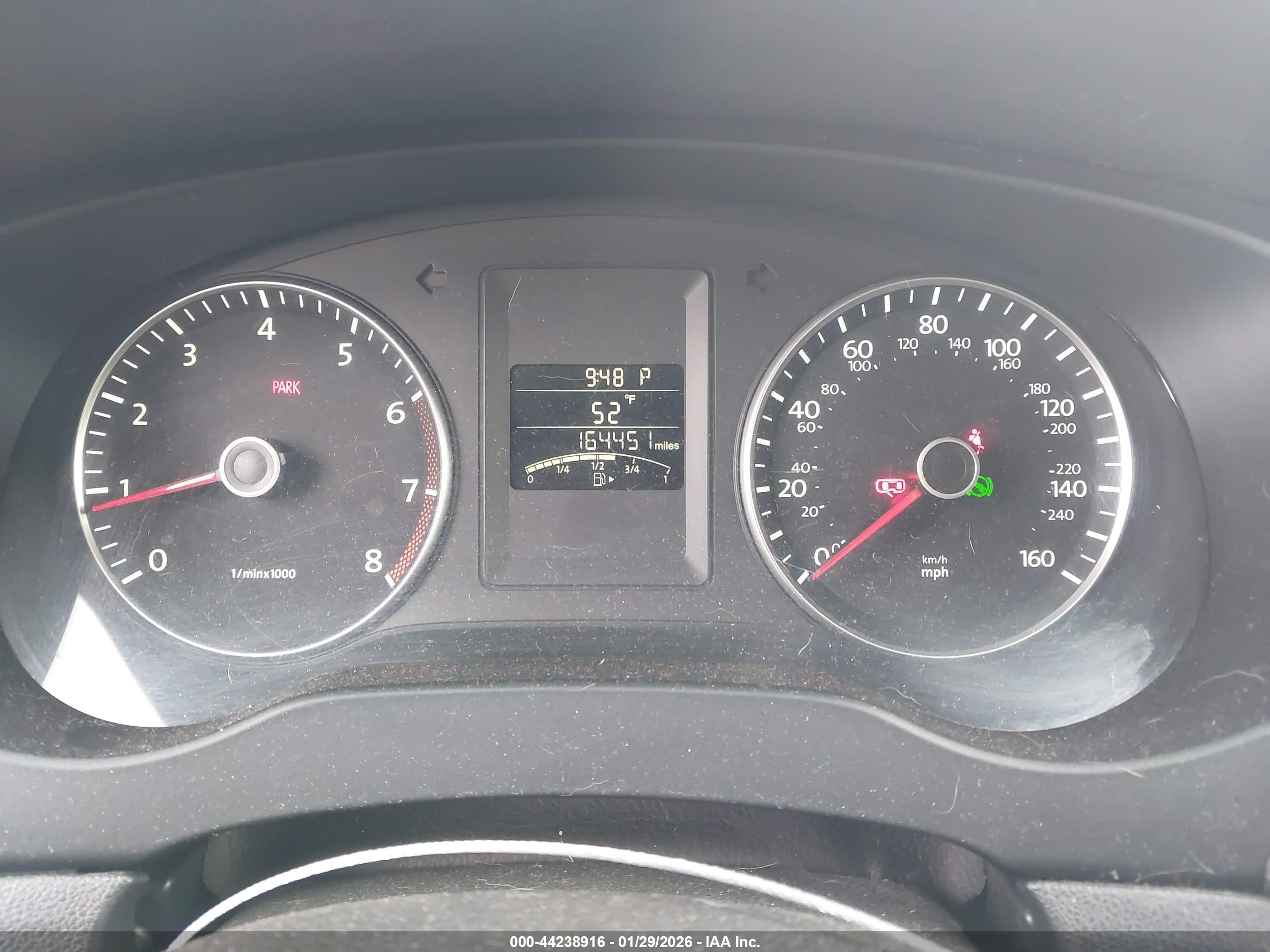 VOLKSWAGEN JETTA image 7