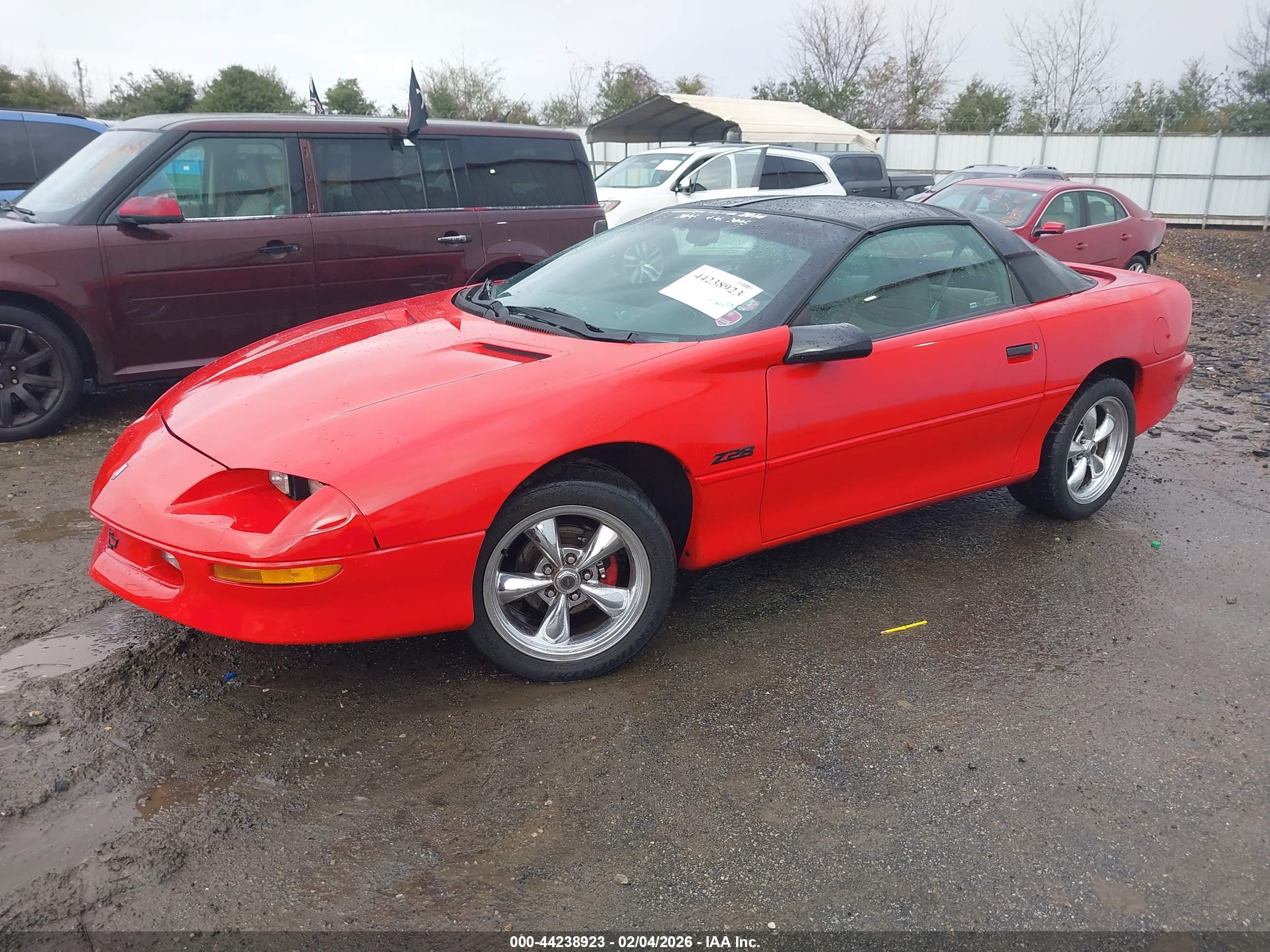 CHEVROLET CAMARO image 2