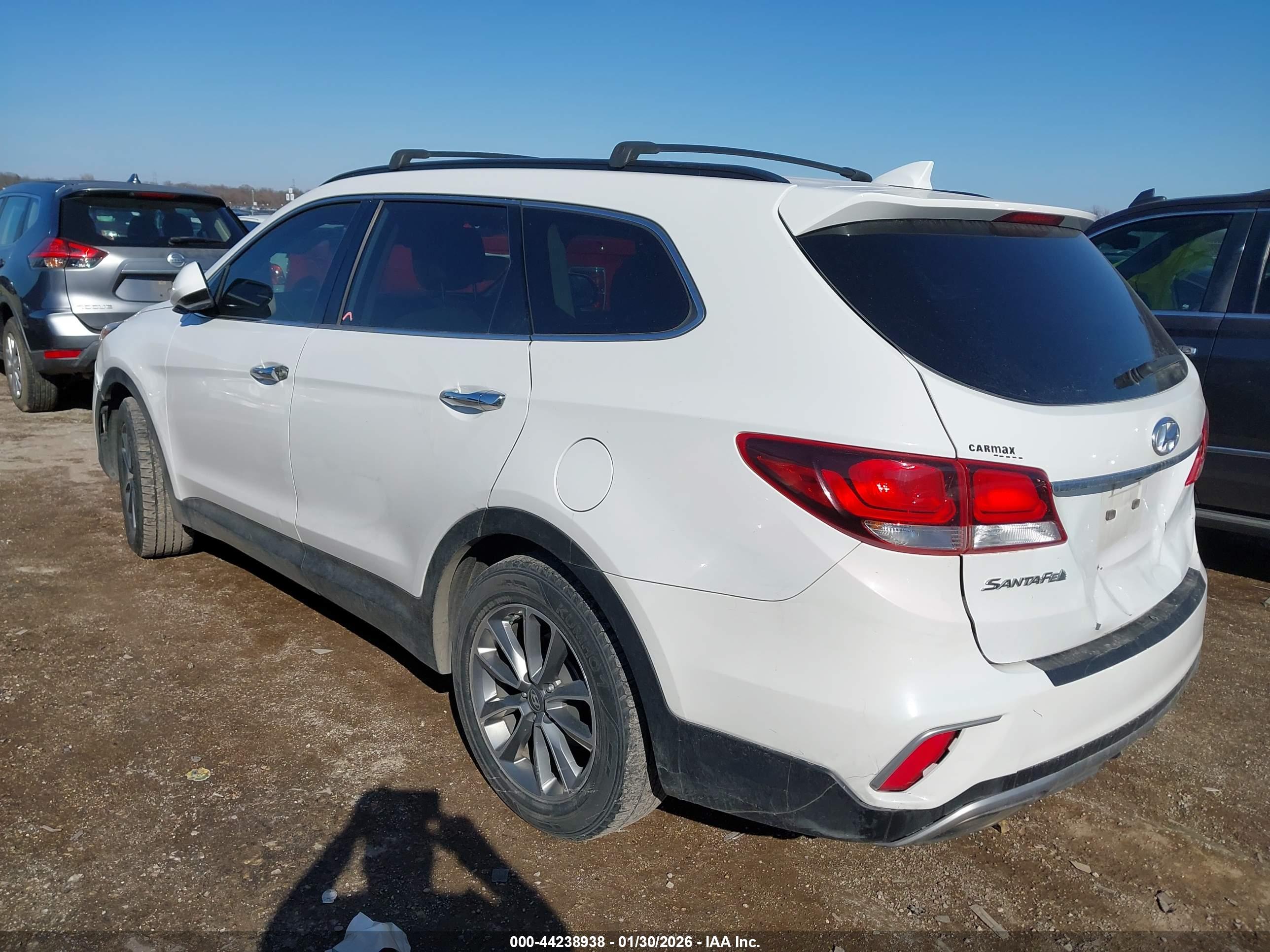 HYUNDAI SANTA image 3