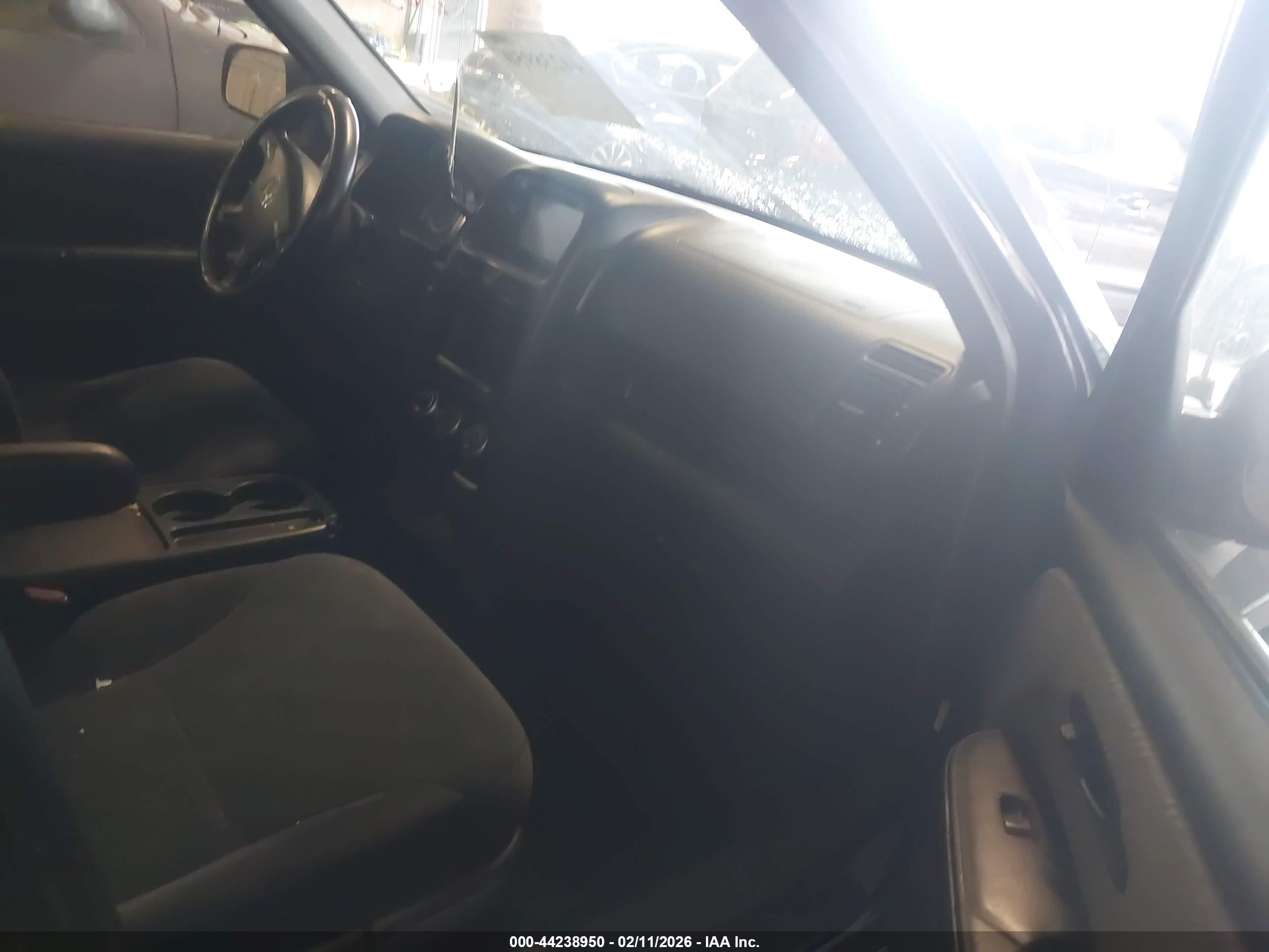 HONDA CR-V image 5