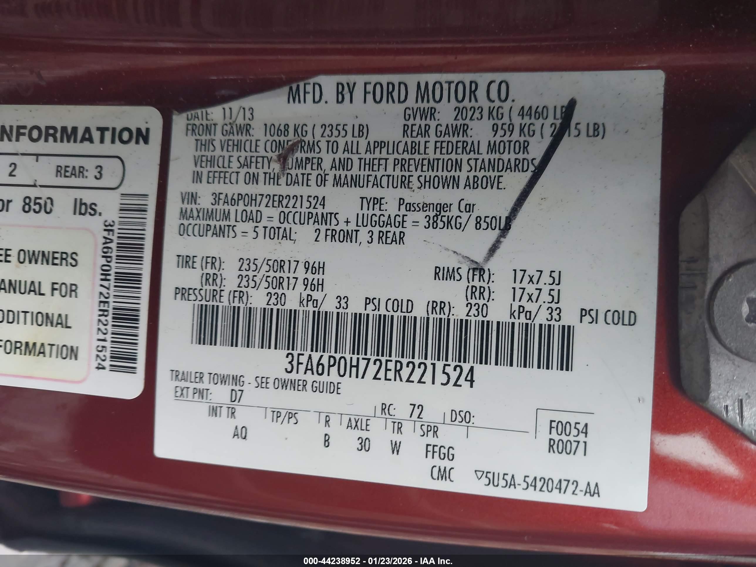 FORD FUSION image 9