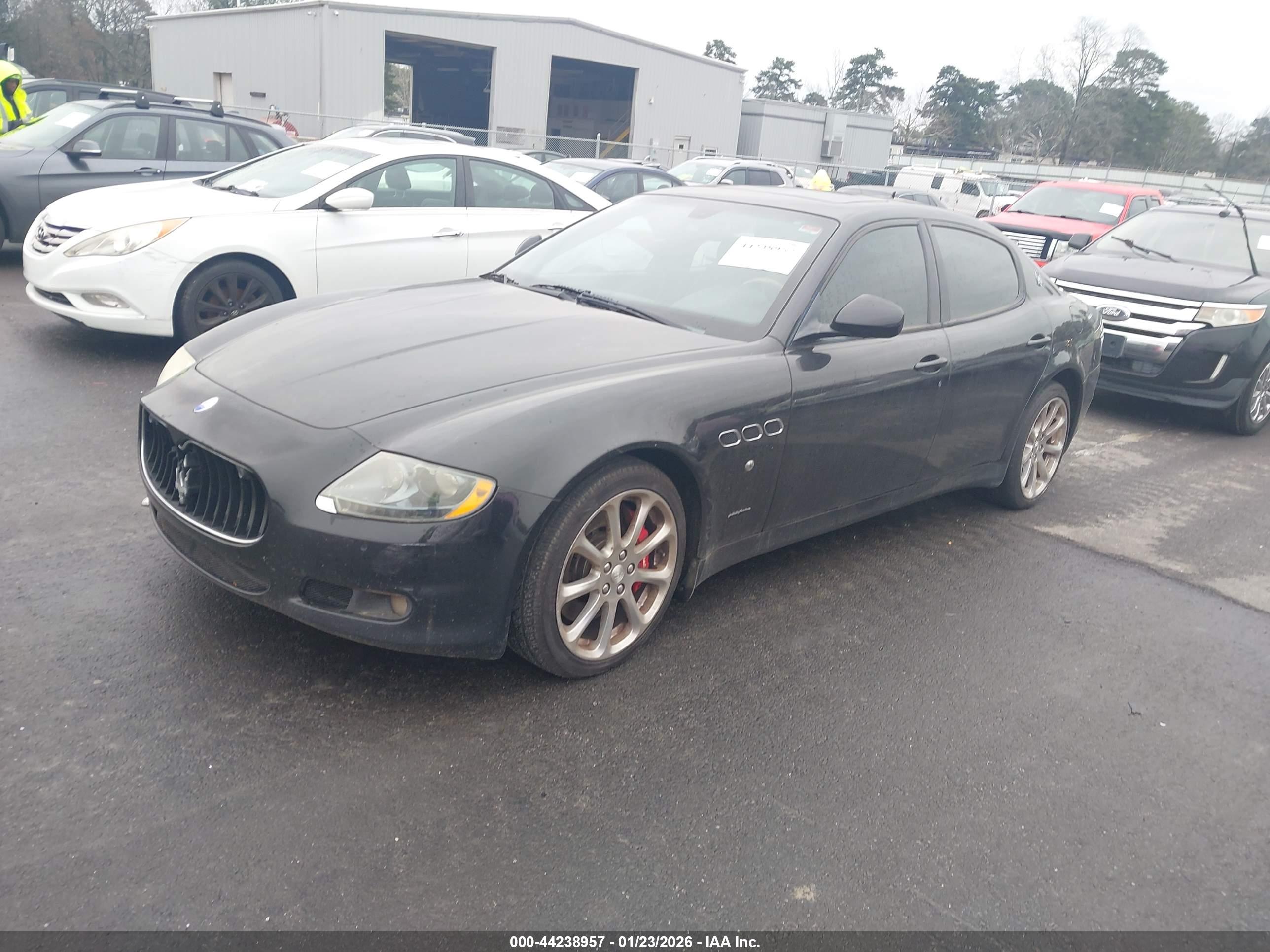 MASERATI QUATTROPORTE image 2