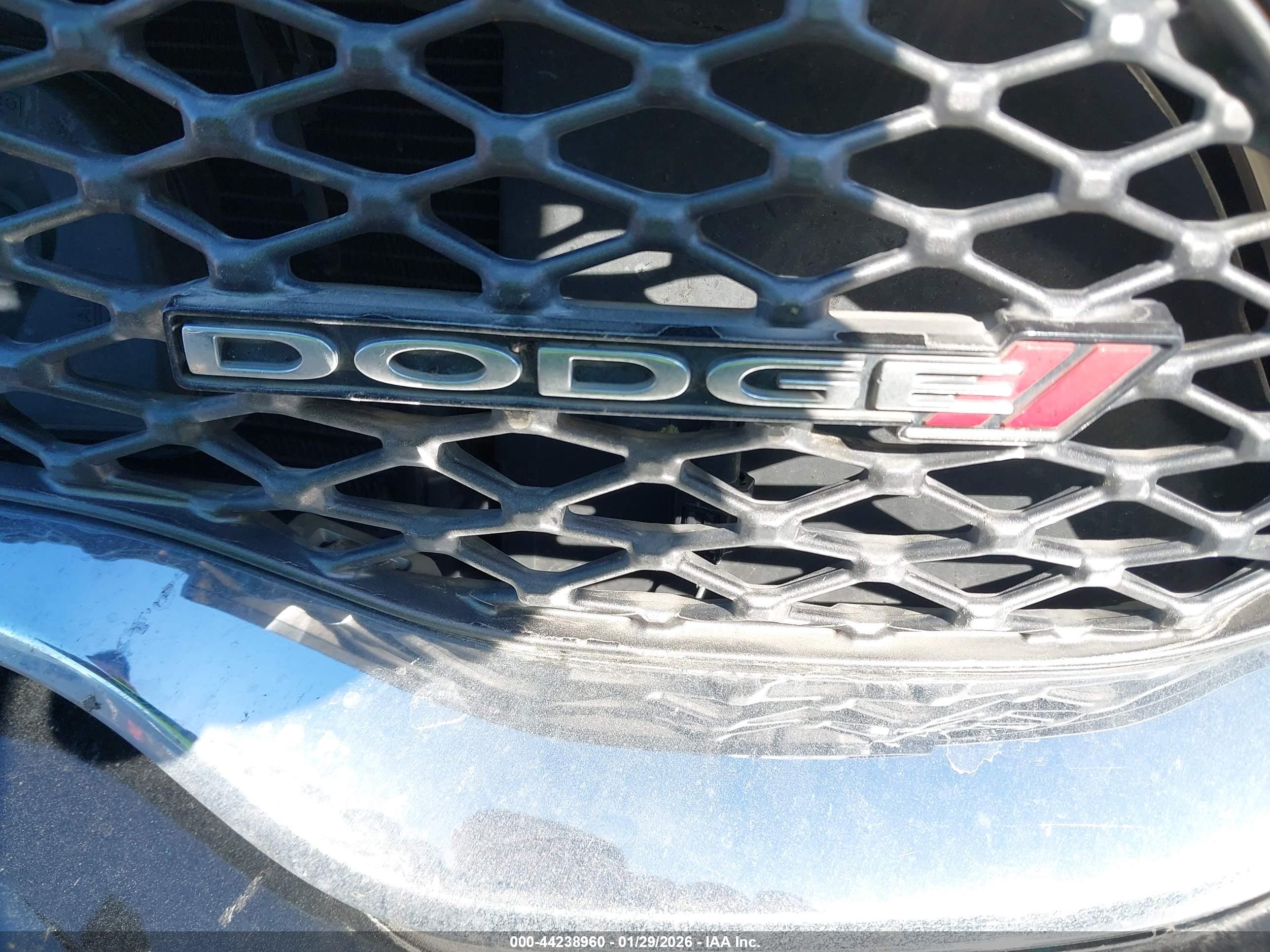 DODGE DURANGO image 6