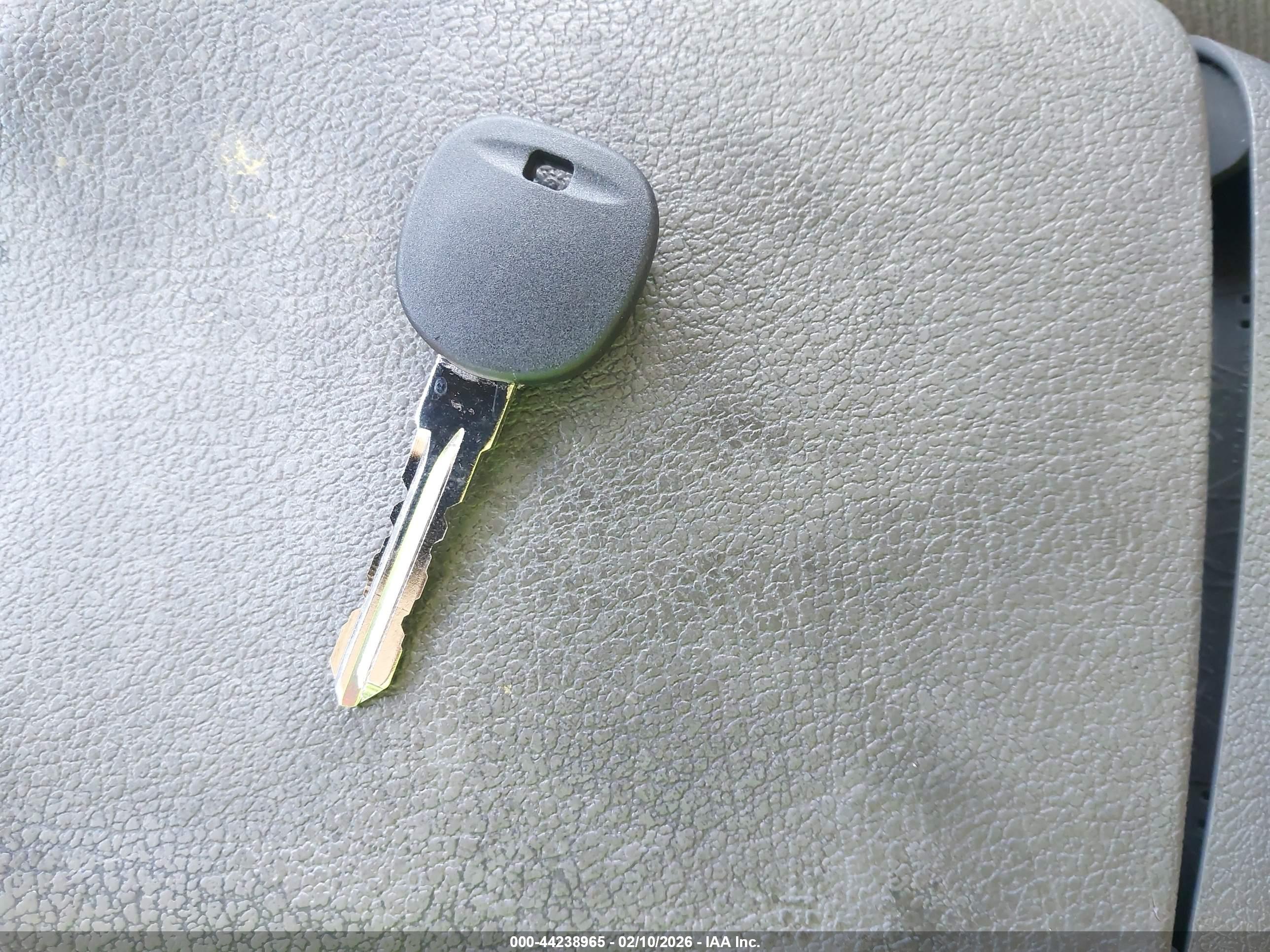 GMC YUKON image 11