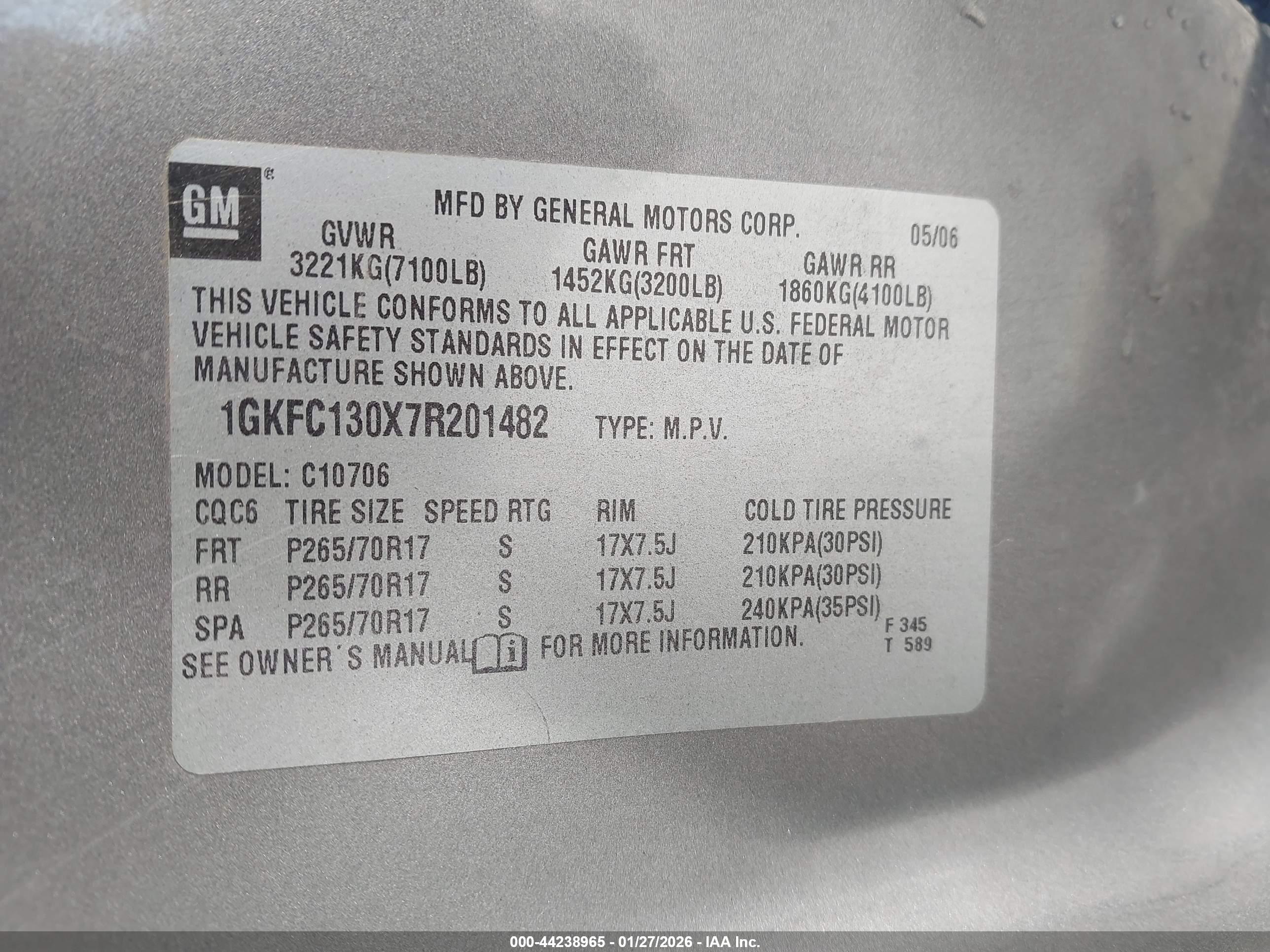 GMC YUKON image 9