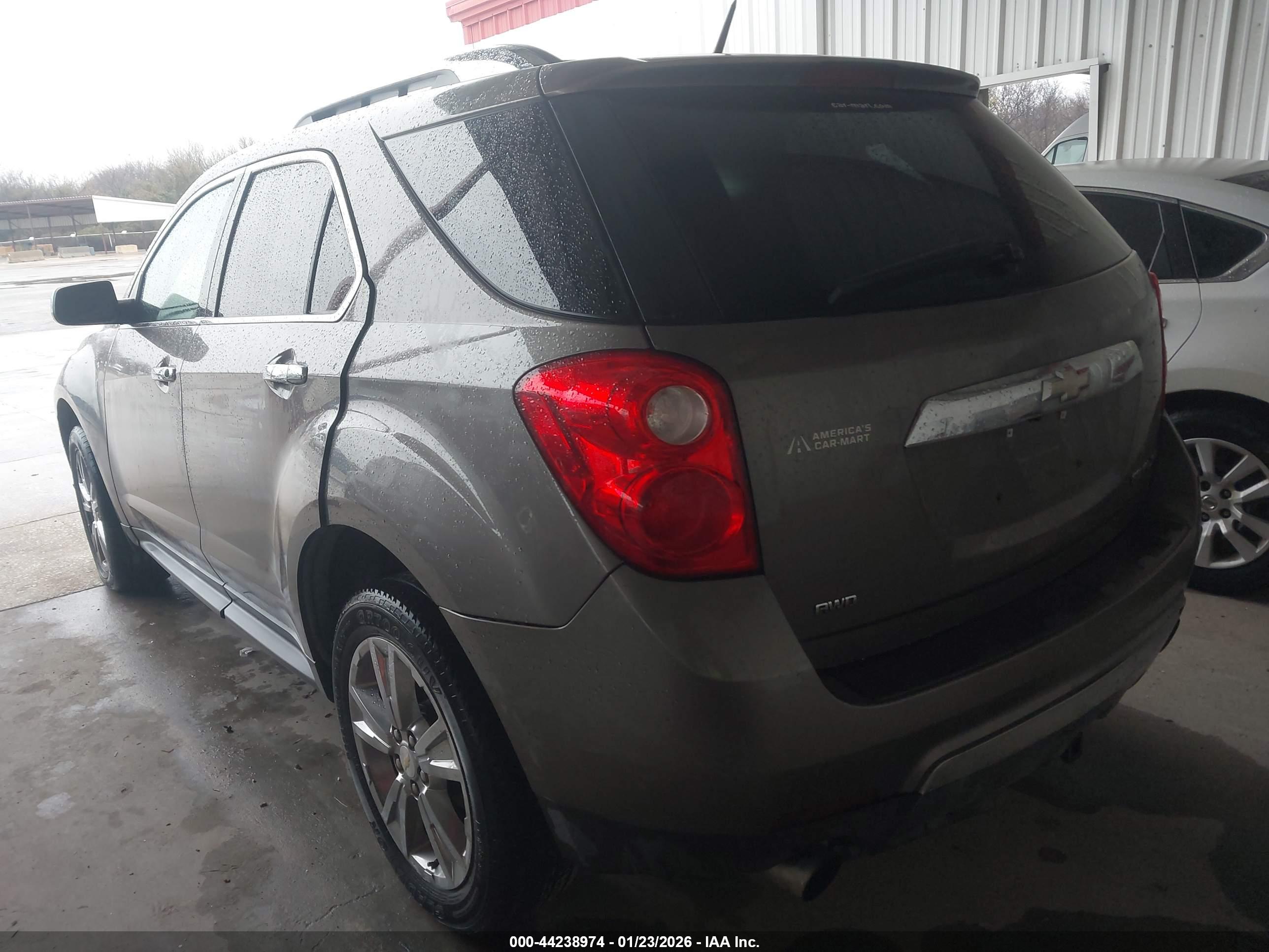 CHEVROLET EQUINOX image 3