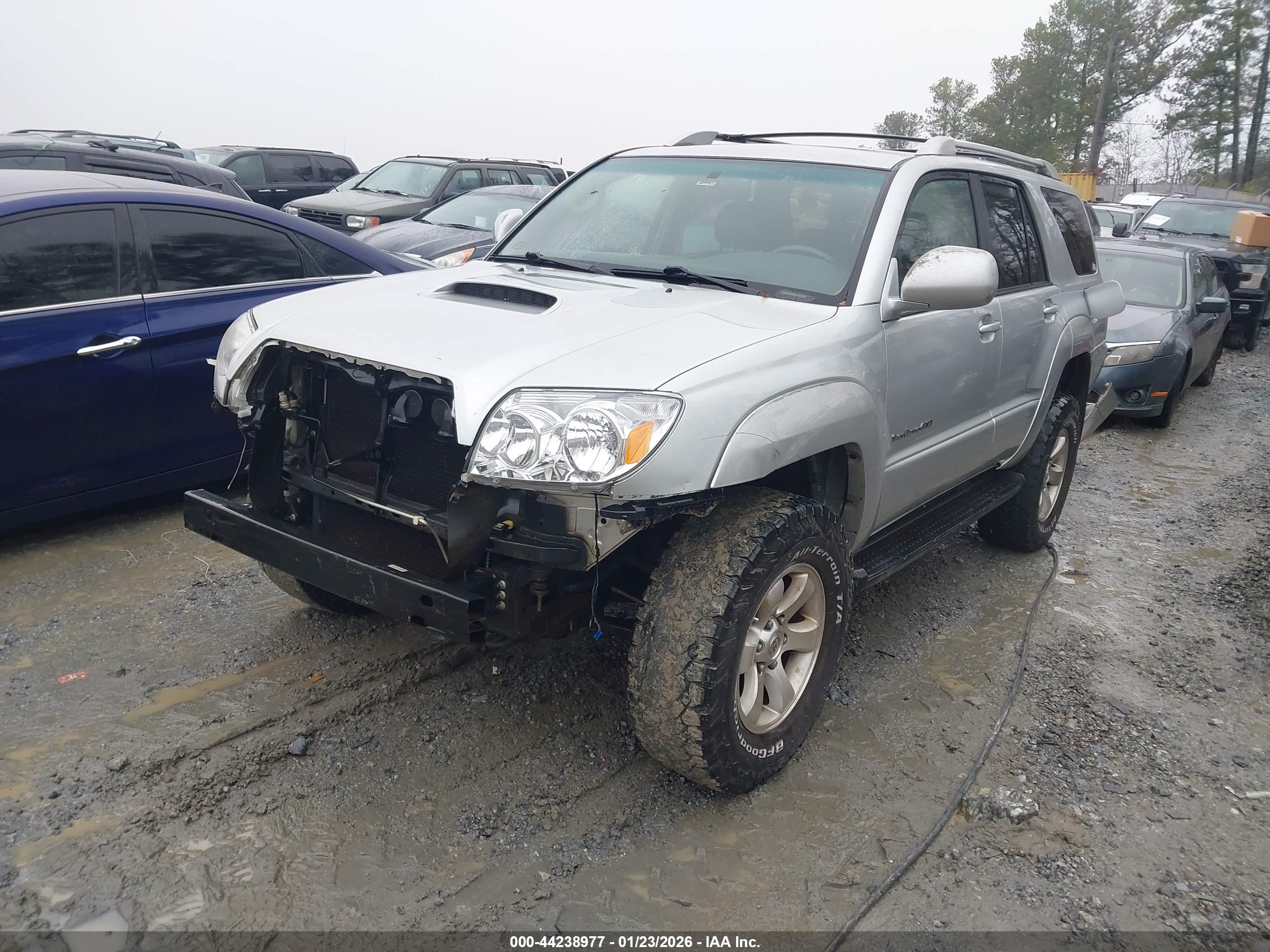 TOYOTA 4RUNNER image 2