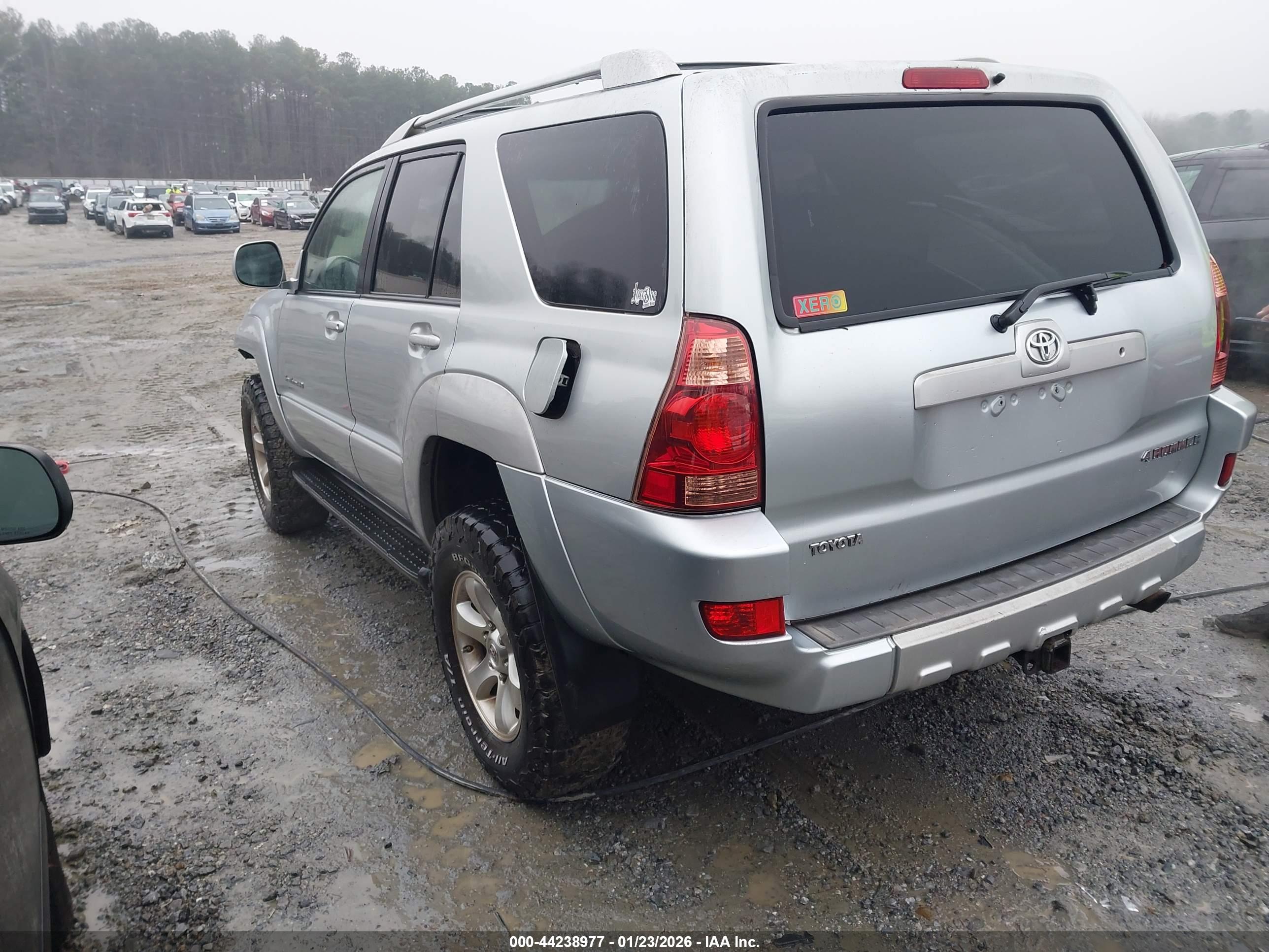 TOYOTA 4RUNNER image 3