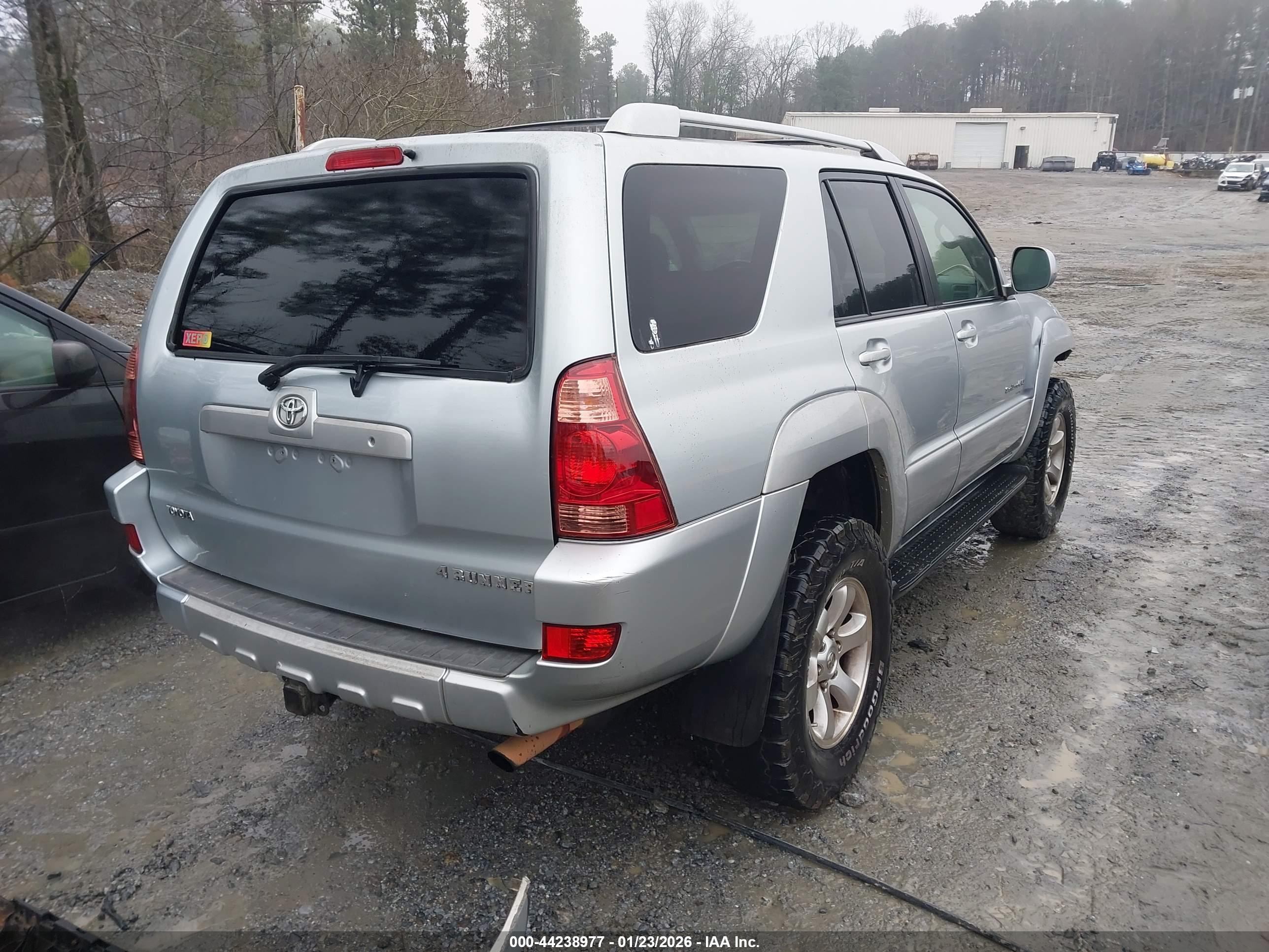TOYOTA 4RUNNER image 4