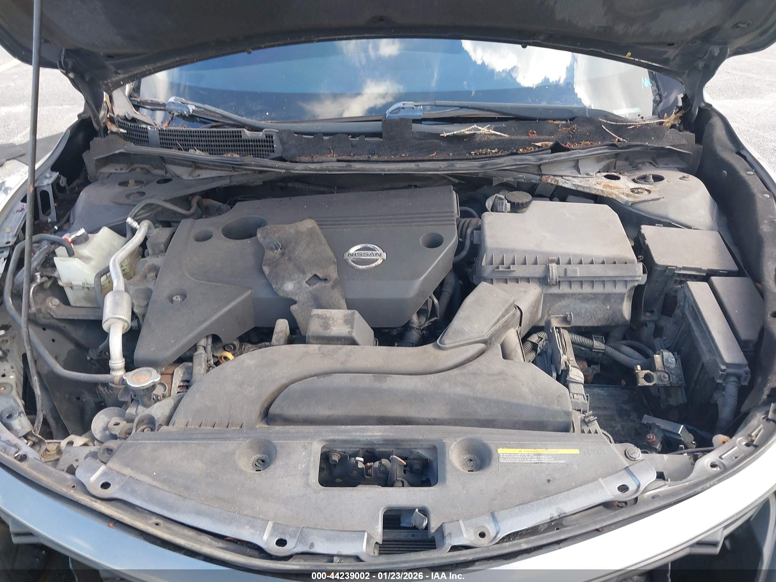 NISSAN ALTIMA image 10