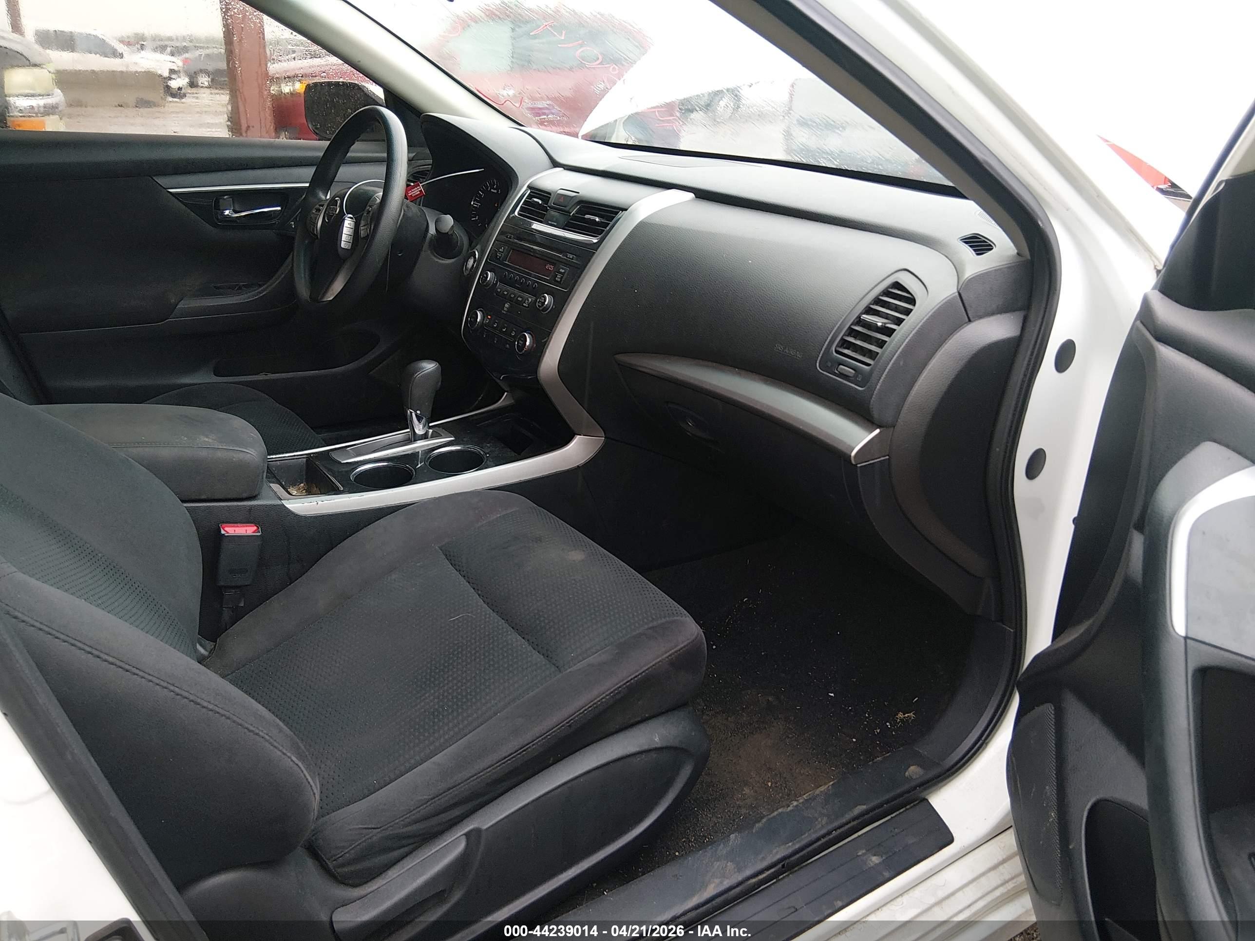 NISSAN ALTIMA image 5