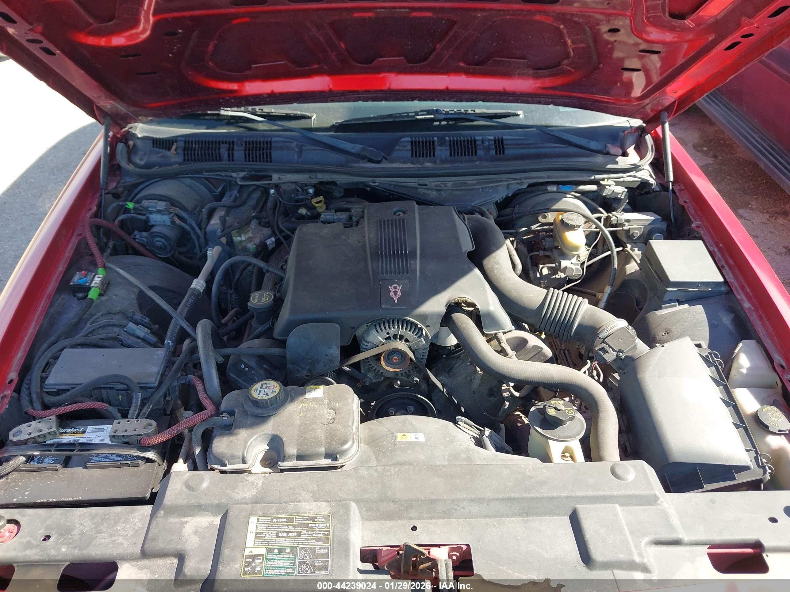 FORD CROWN image 10