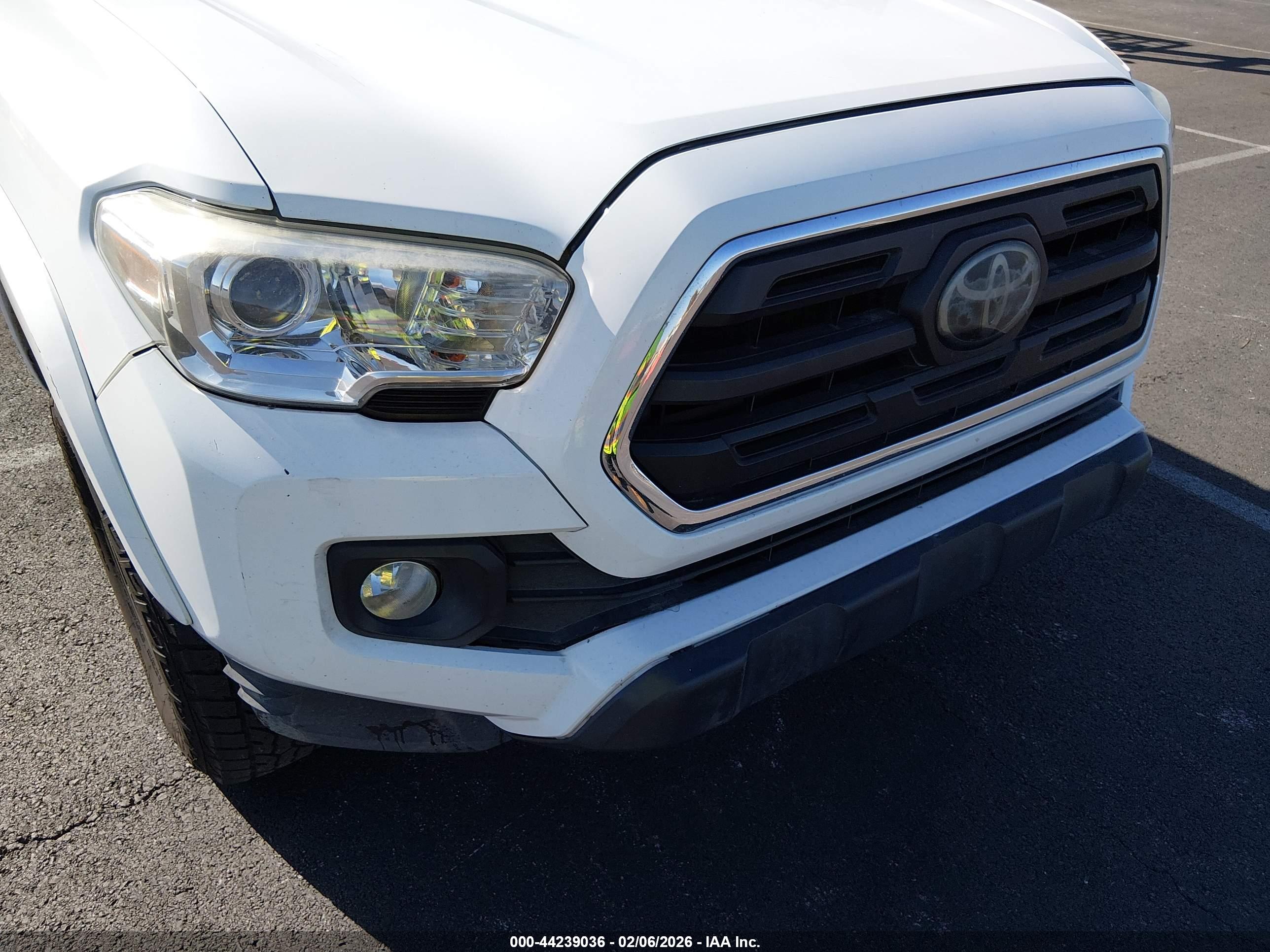 TOYOTA TACOMA image 6