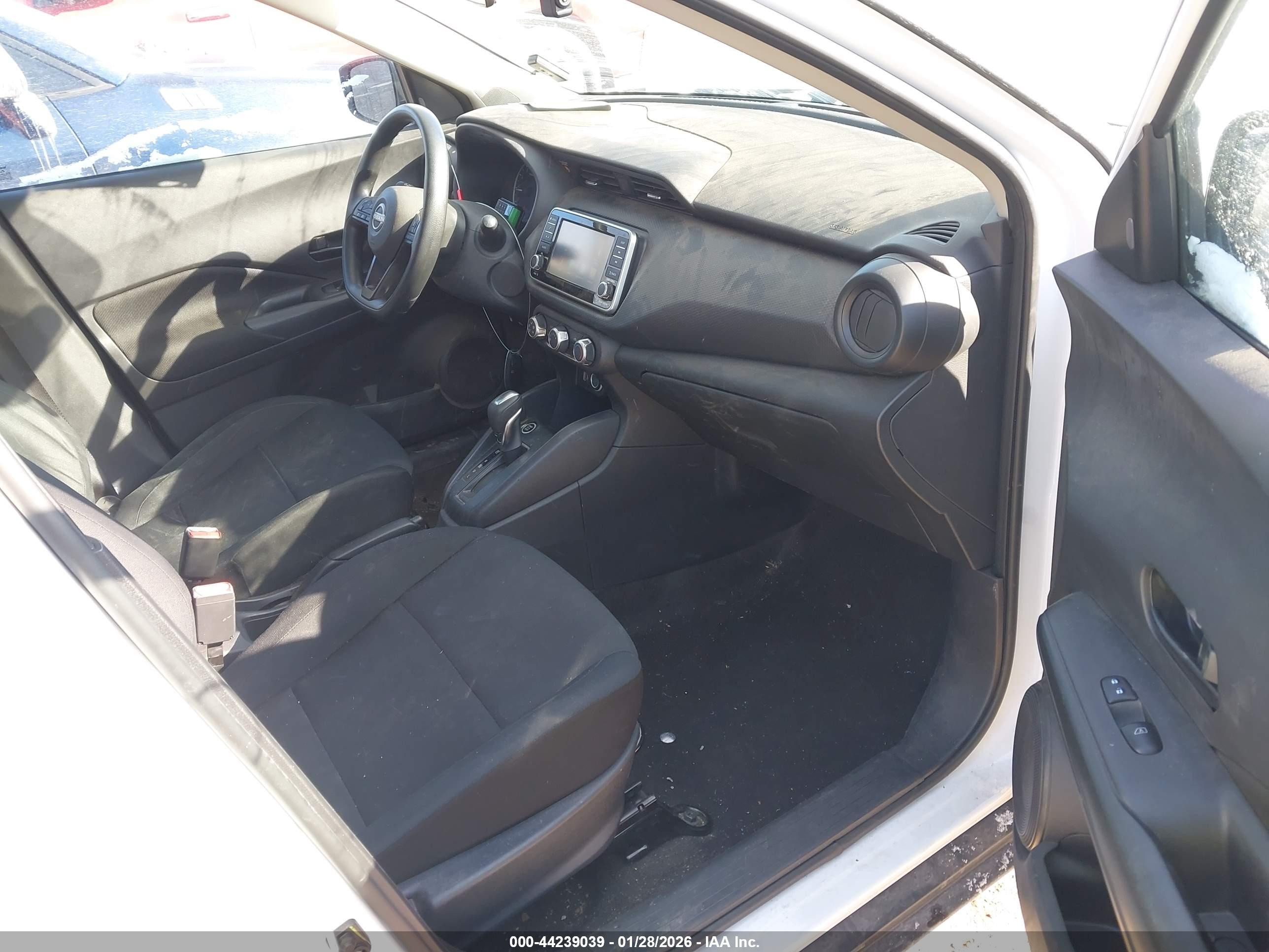 NISSAN KICKS image 5