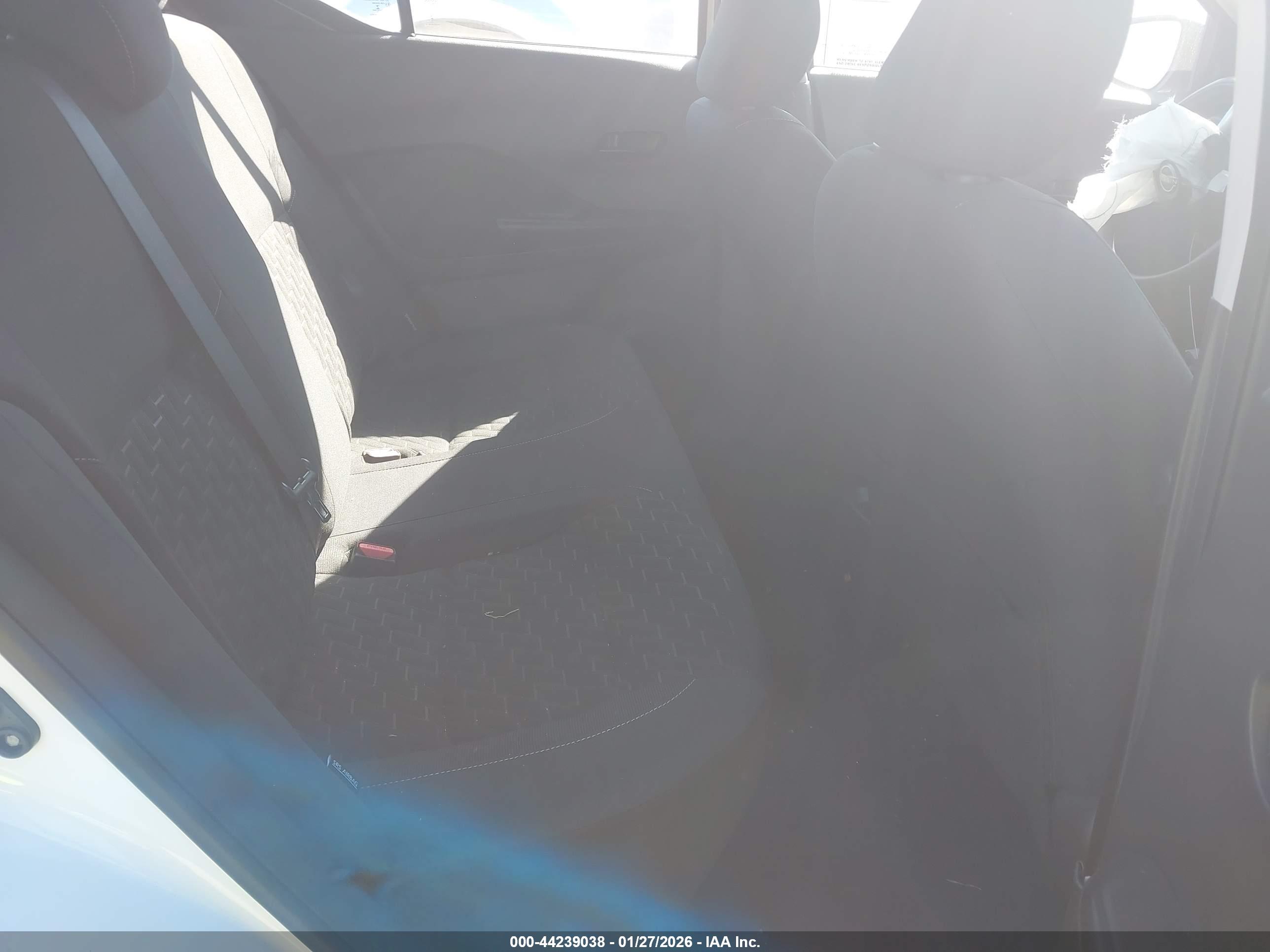 NISSAN KICKS image 8