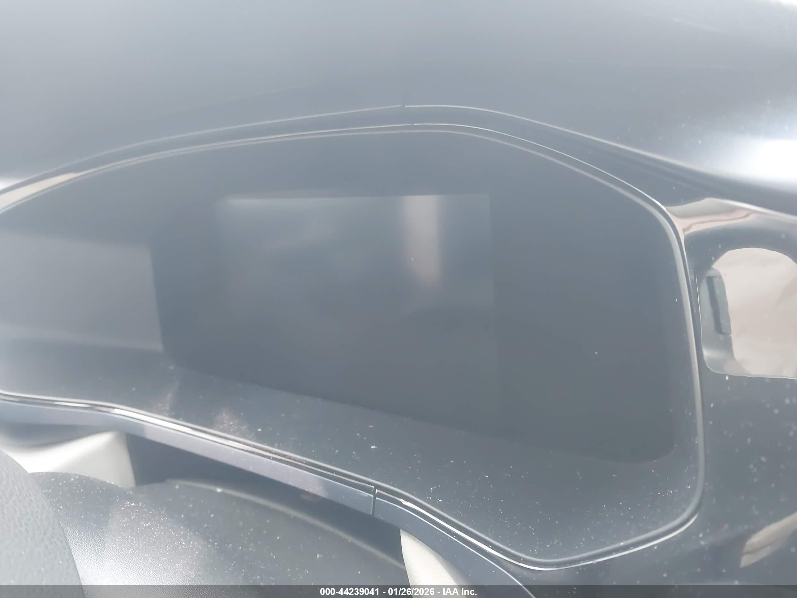 VOLKSWAGEN TAOS image 7