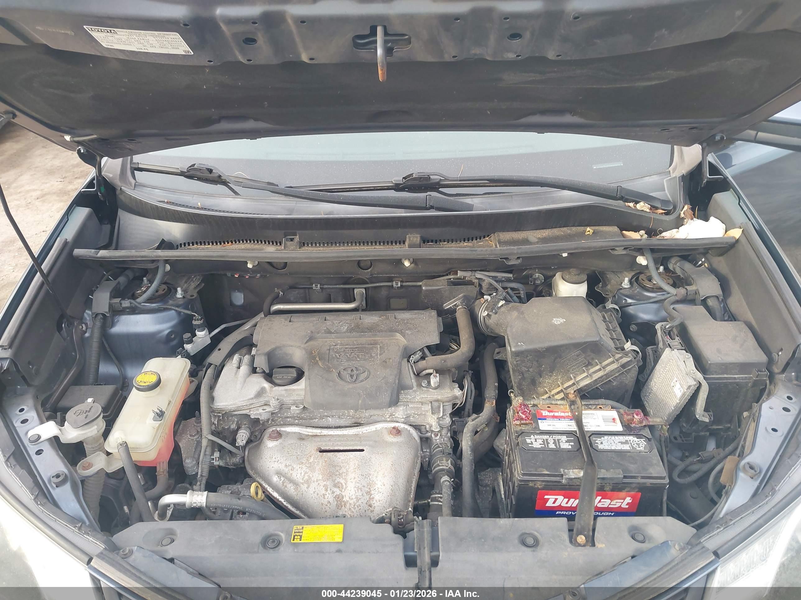 TOYOTA RAV4 image 10