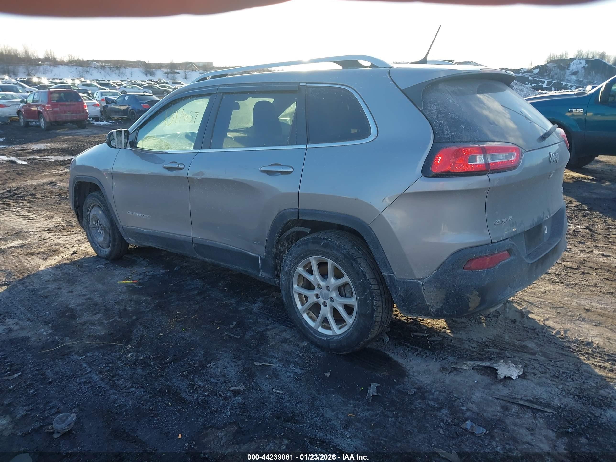 JEEP CHEROKEE image 3