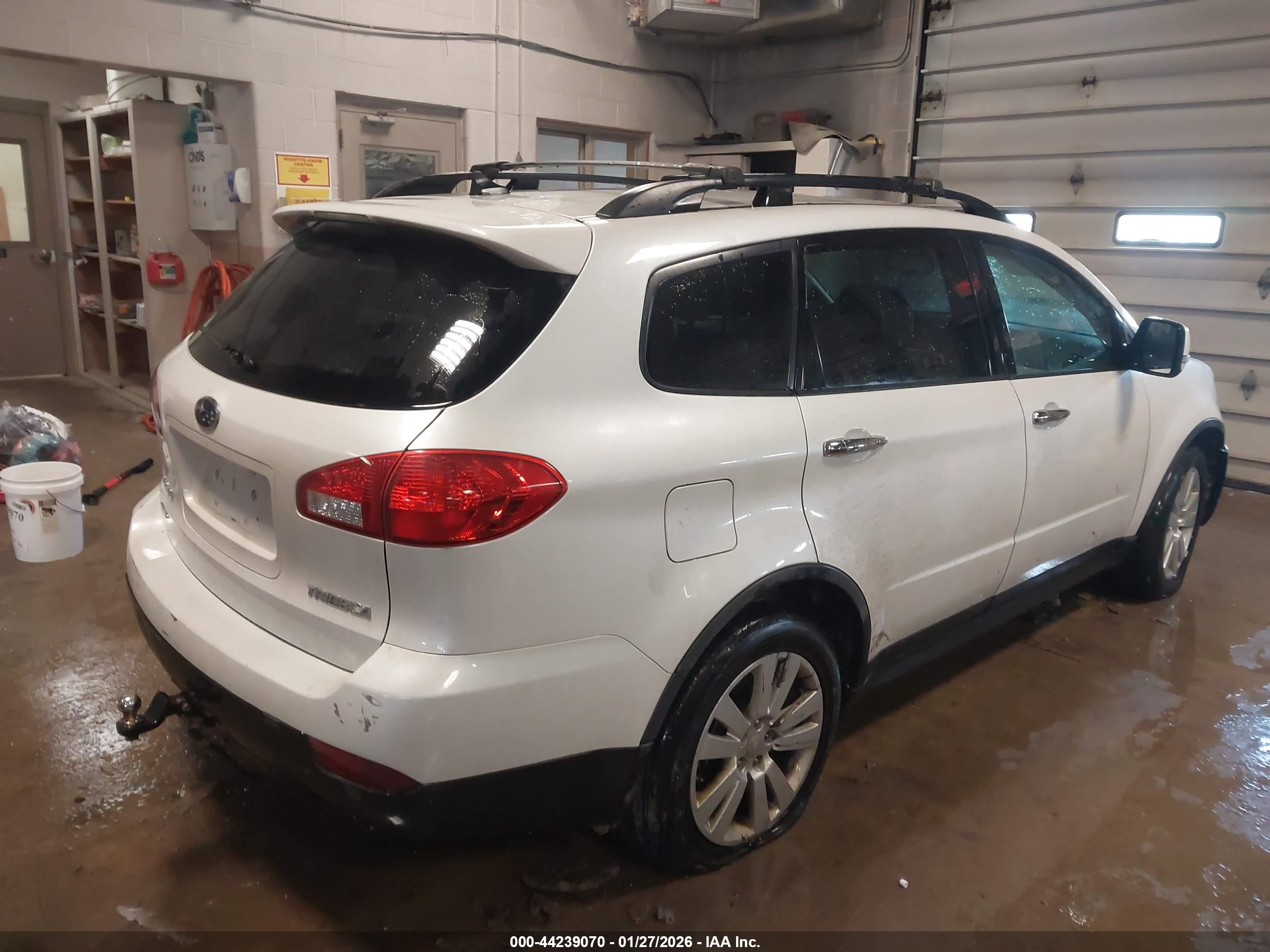 SUBARU TRIBECA image 4