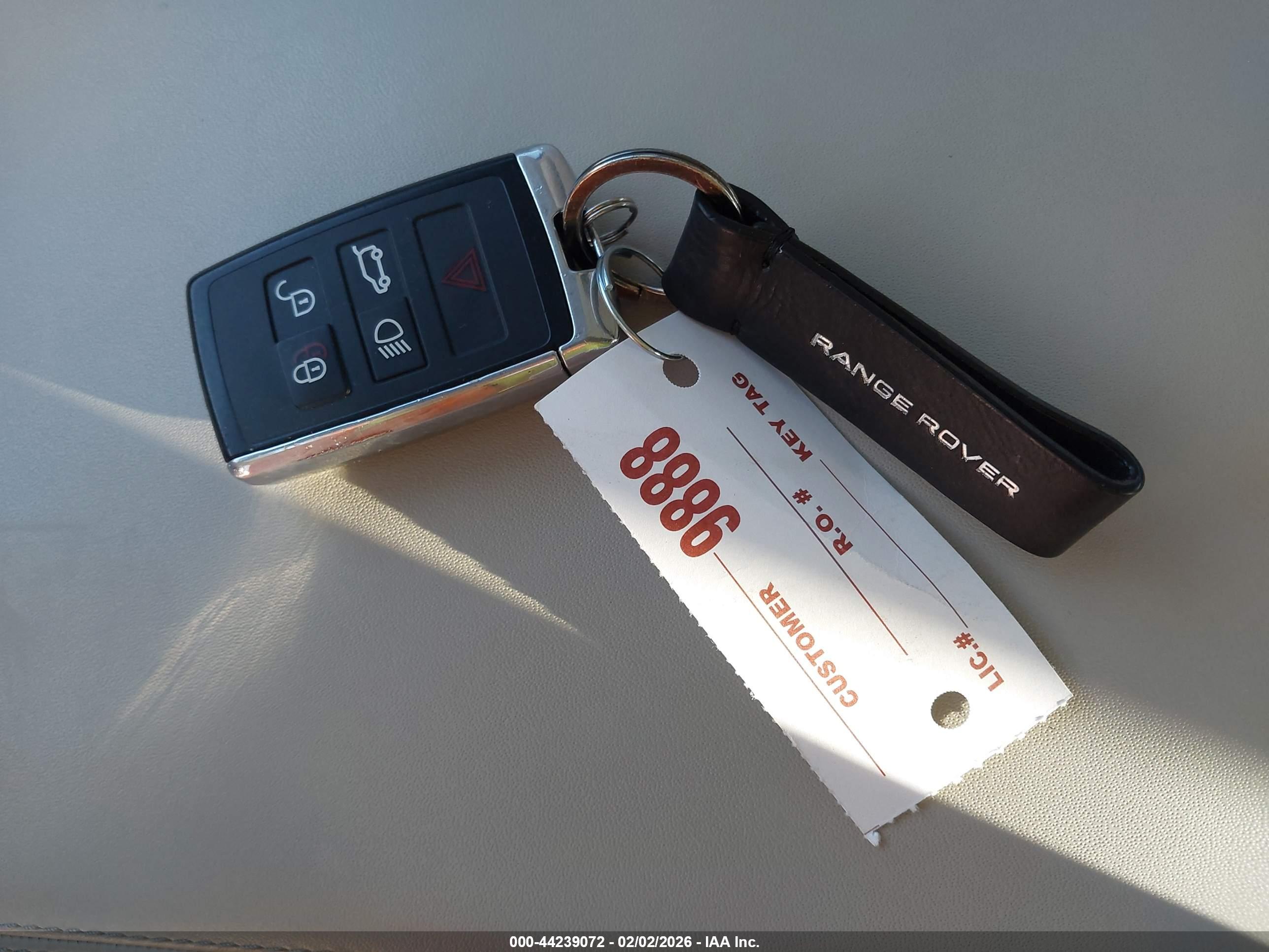 LAND ROVER image 11