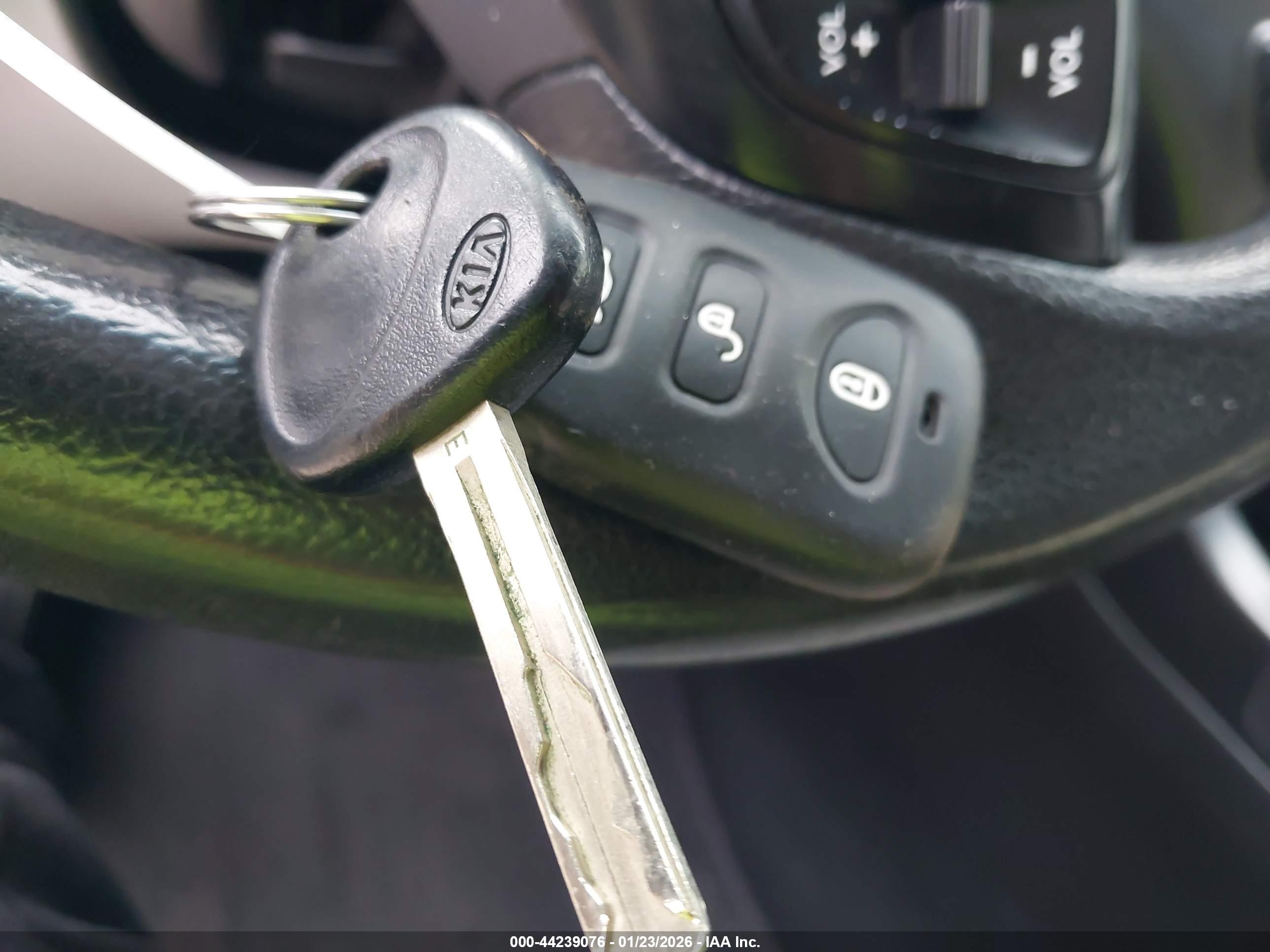 KIA OPTIMA image 11