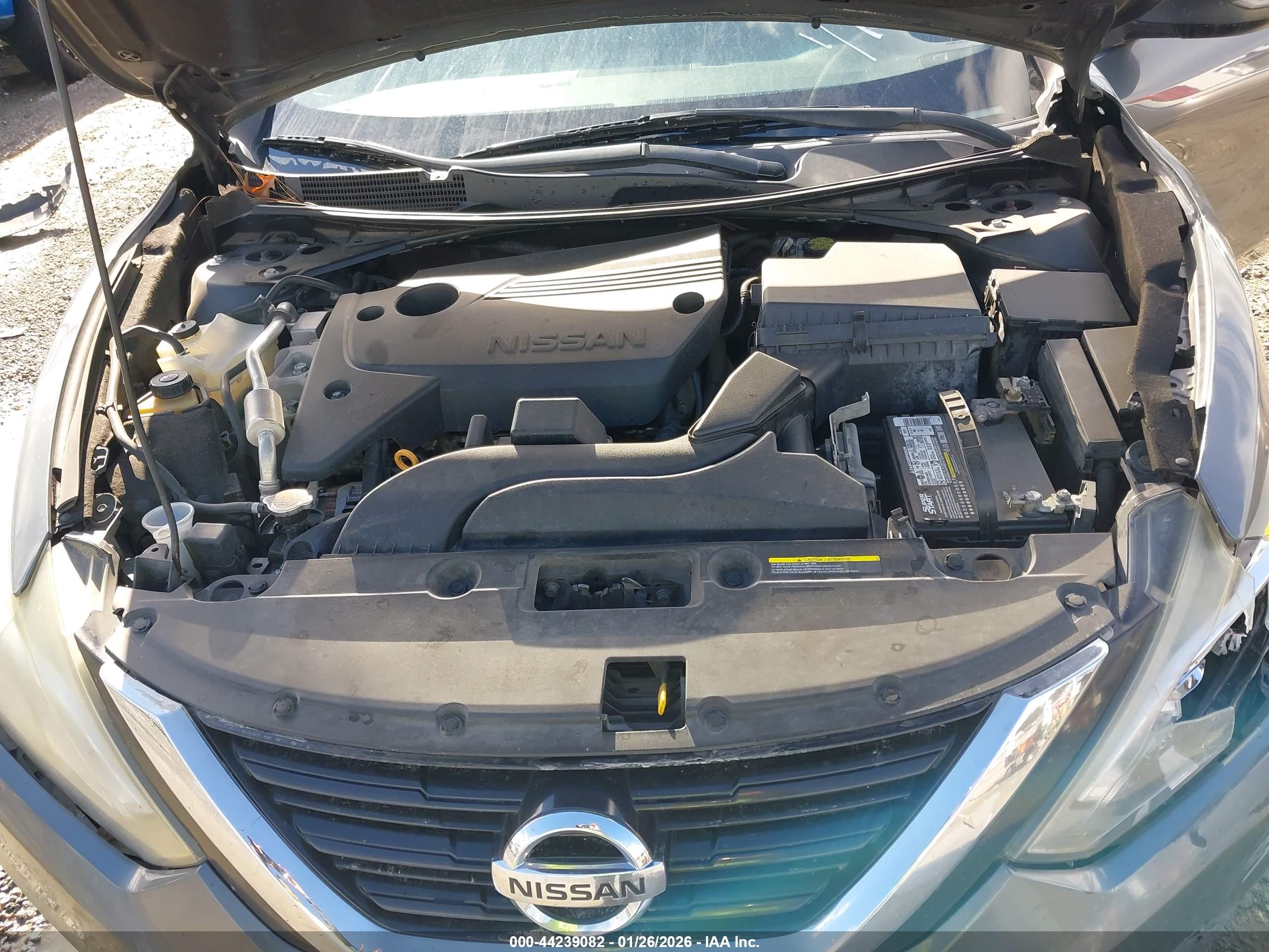 NISSAN ALTIMA image 10