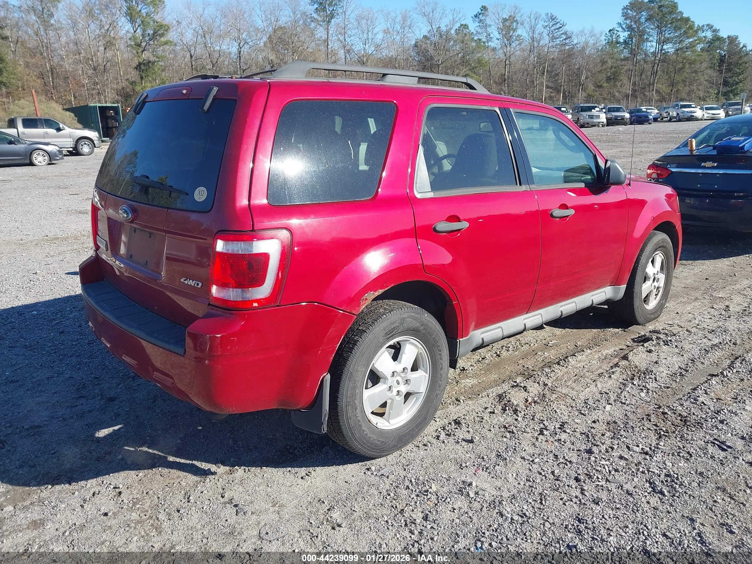 FORD ESCAPE image 4
