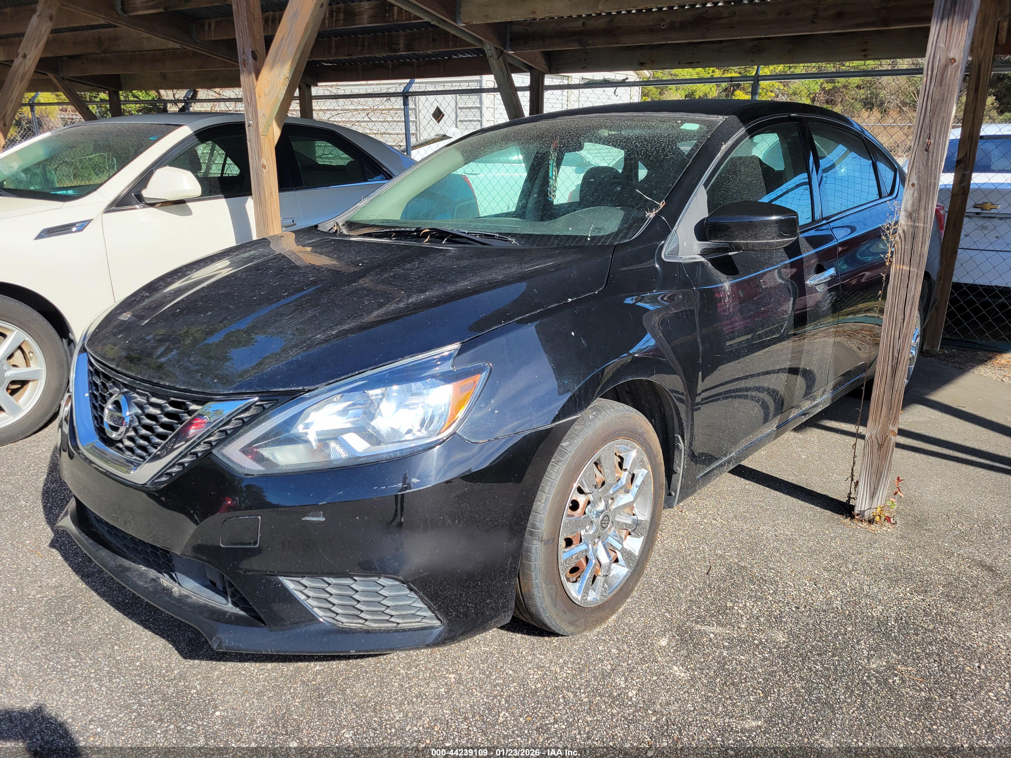 NISSAN SENTRA image 2