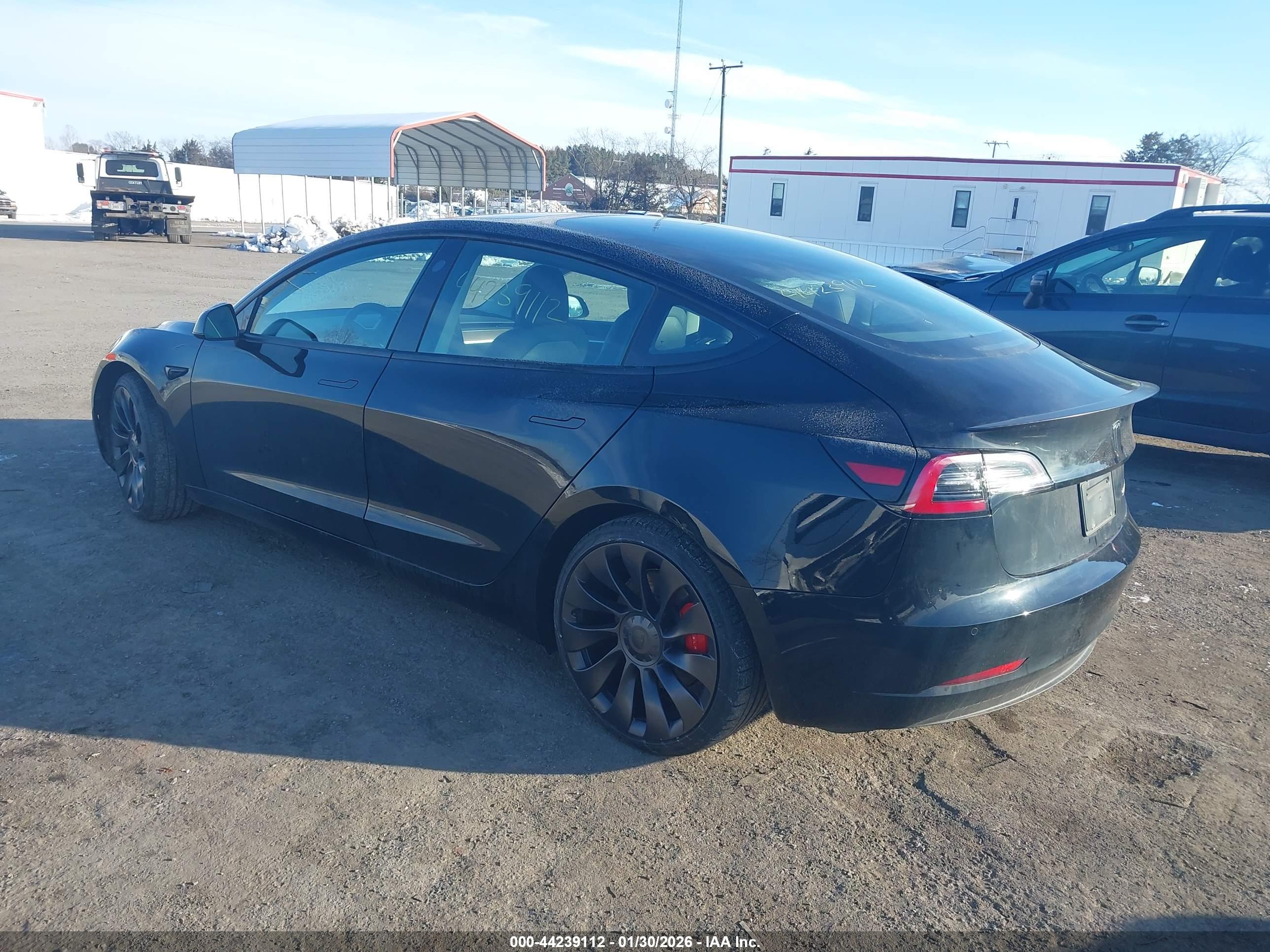 TESLA MODEL image 3