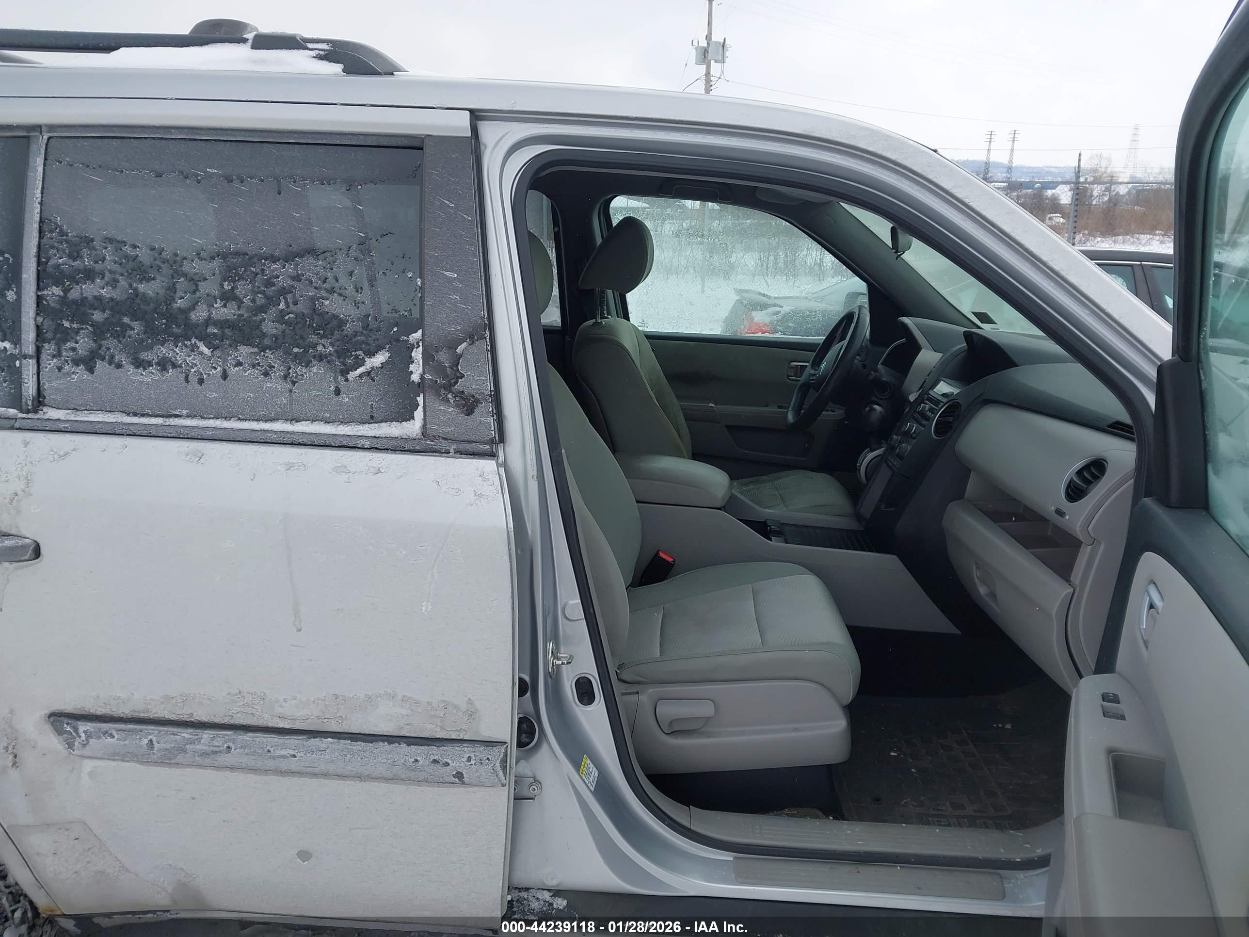 HONDA PILOT image 5