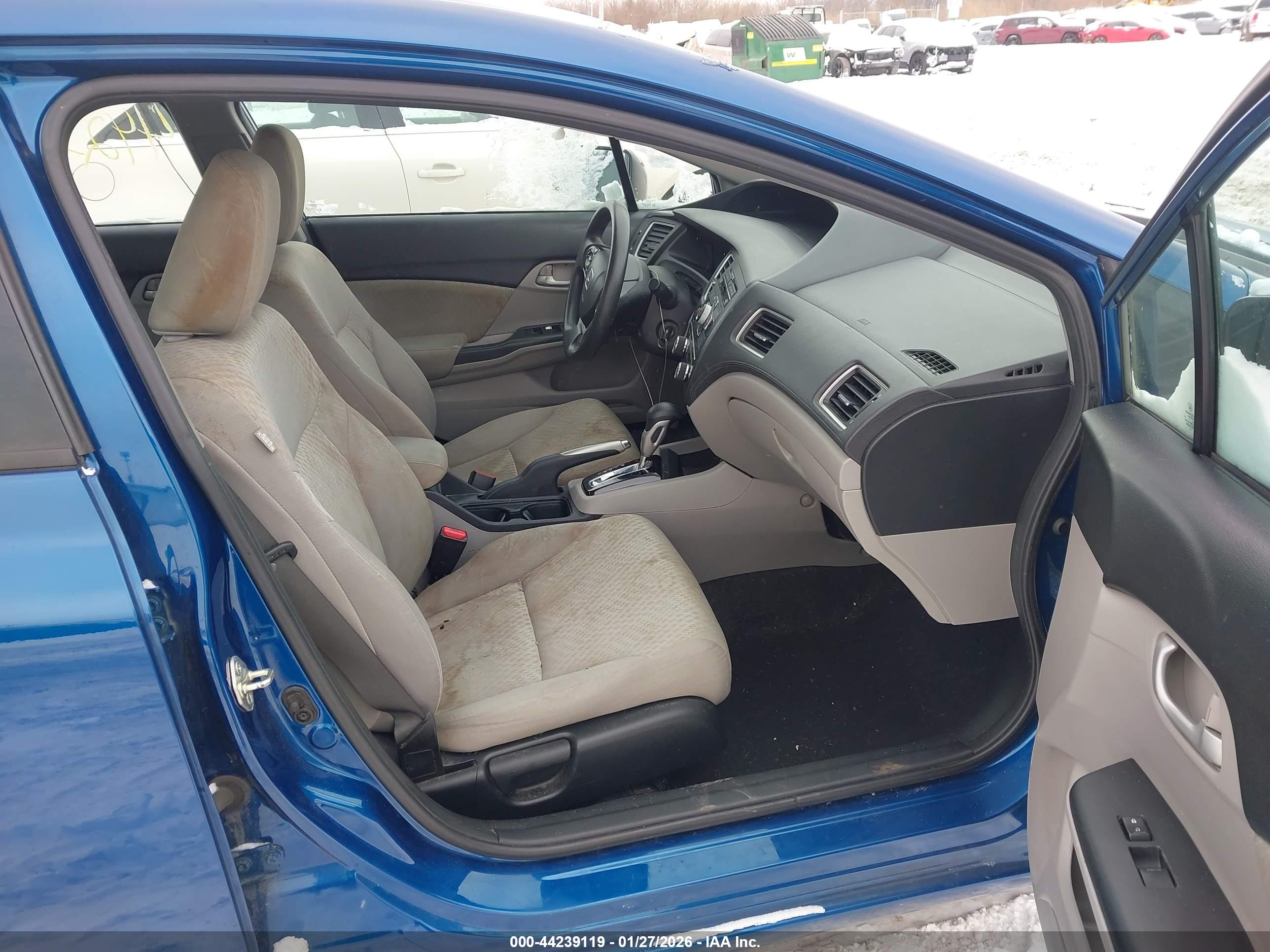 HONDA CIVIC image 5