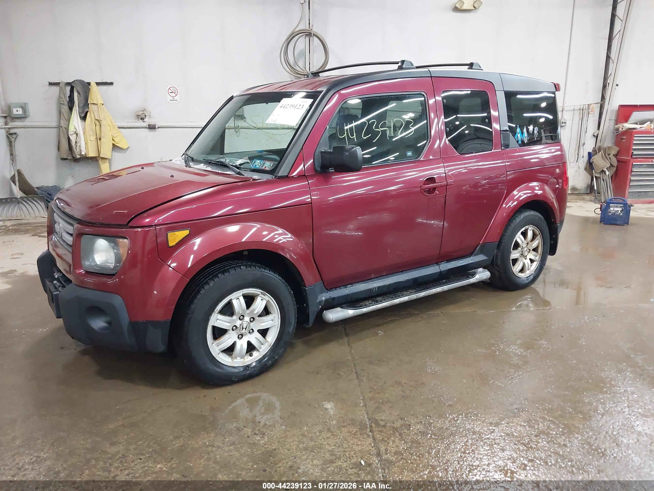 HONDA ELEMENT image 2