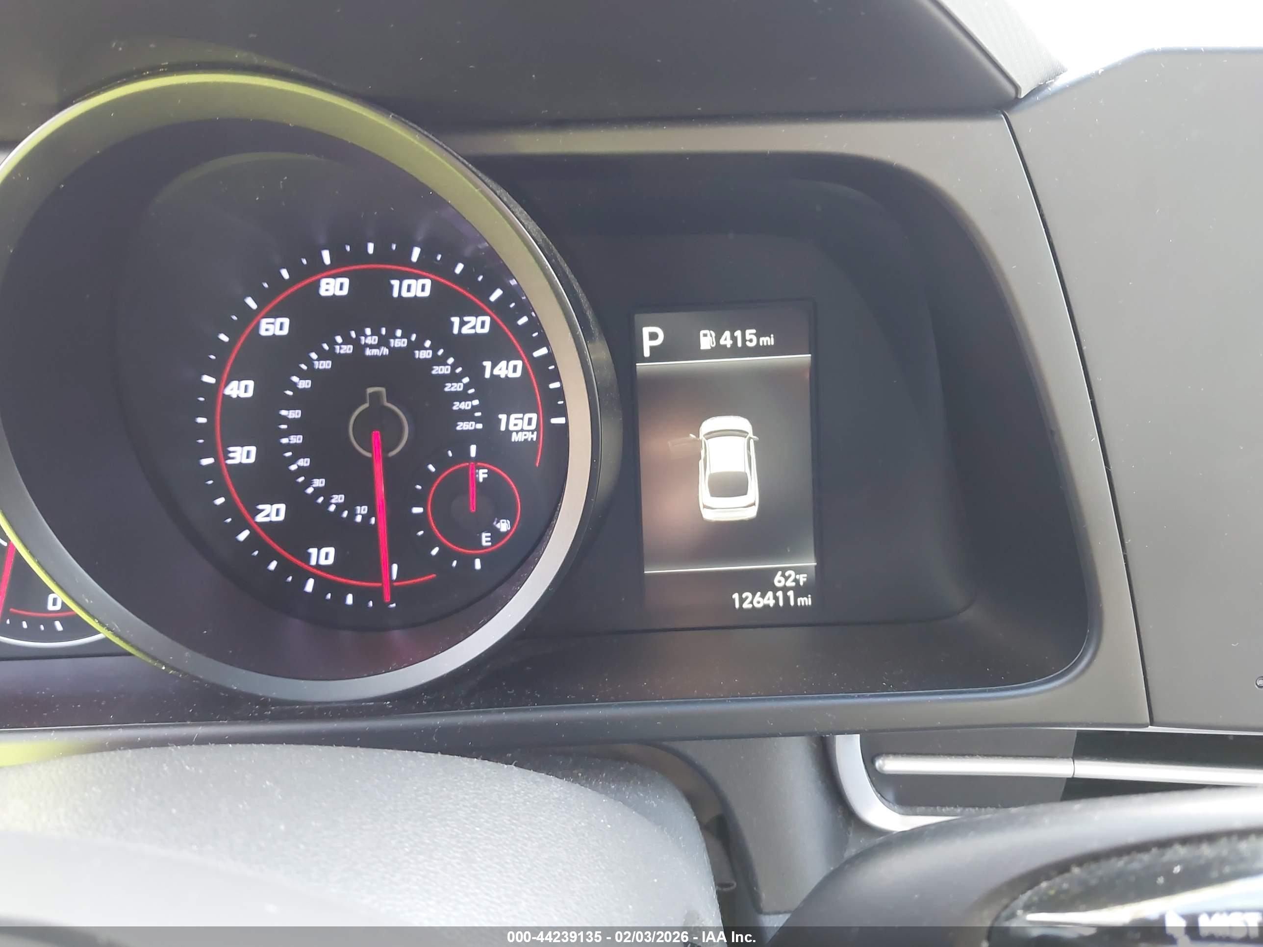 HYUNDAI ELANTRA image 7