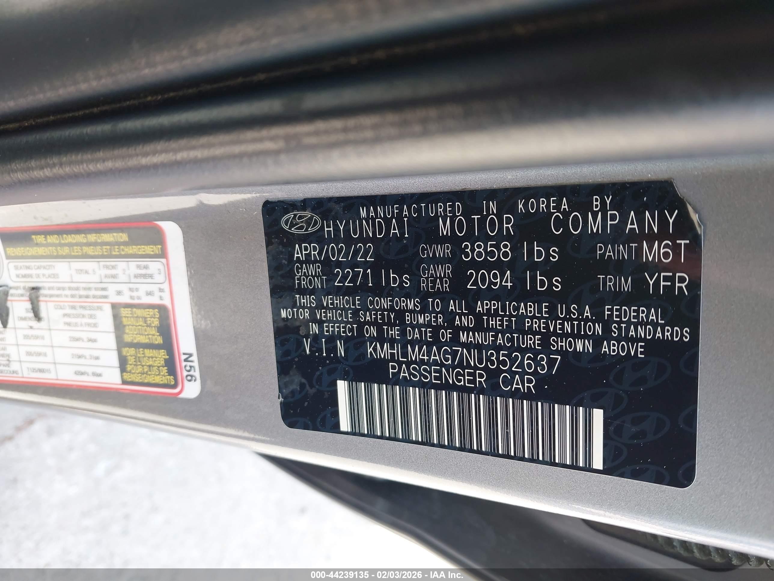 HYUNDAI ELANTRA image 9