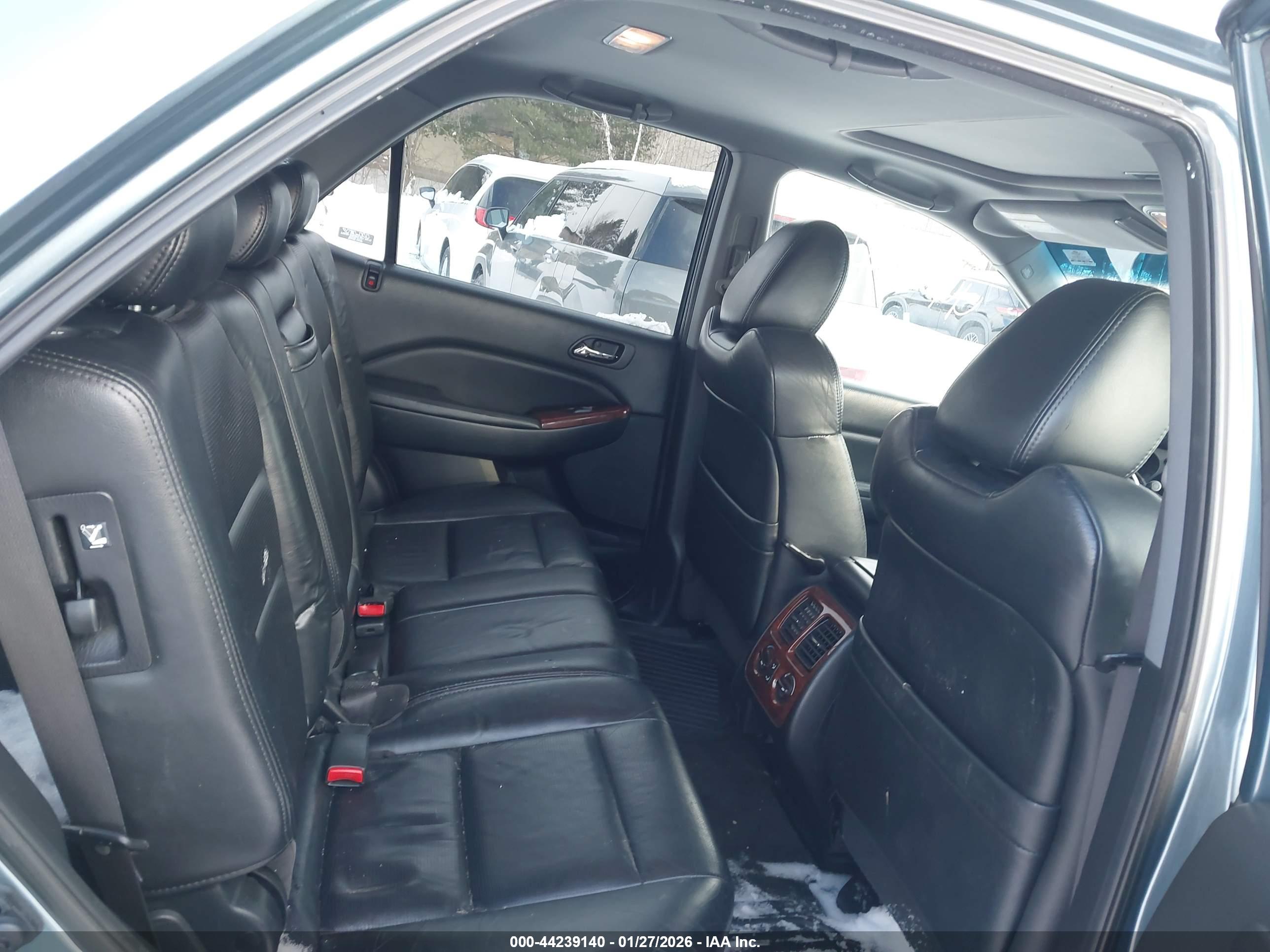 ACURA MDX image 8