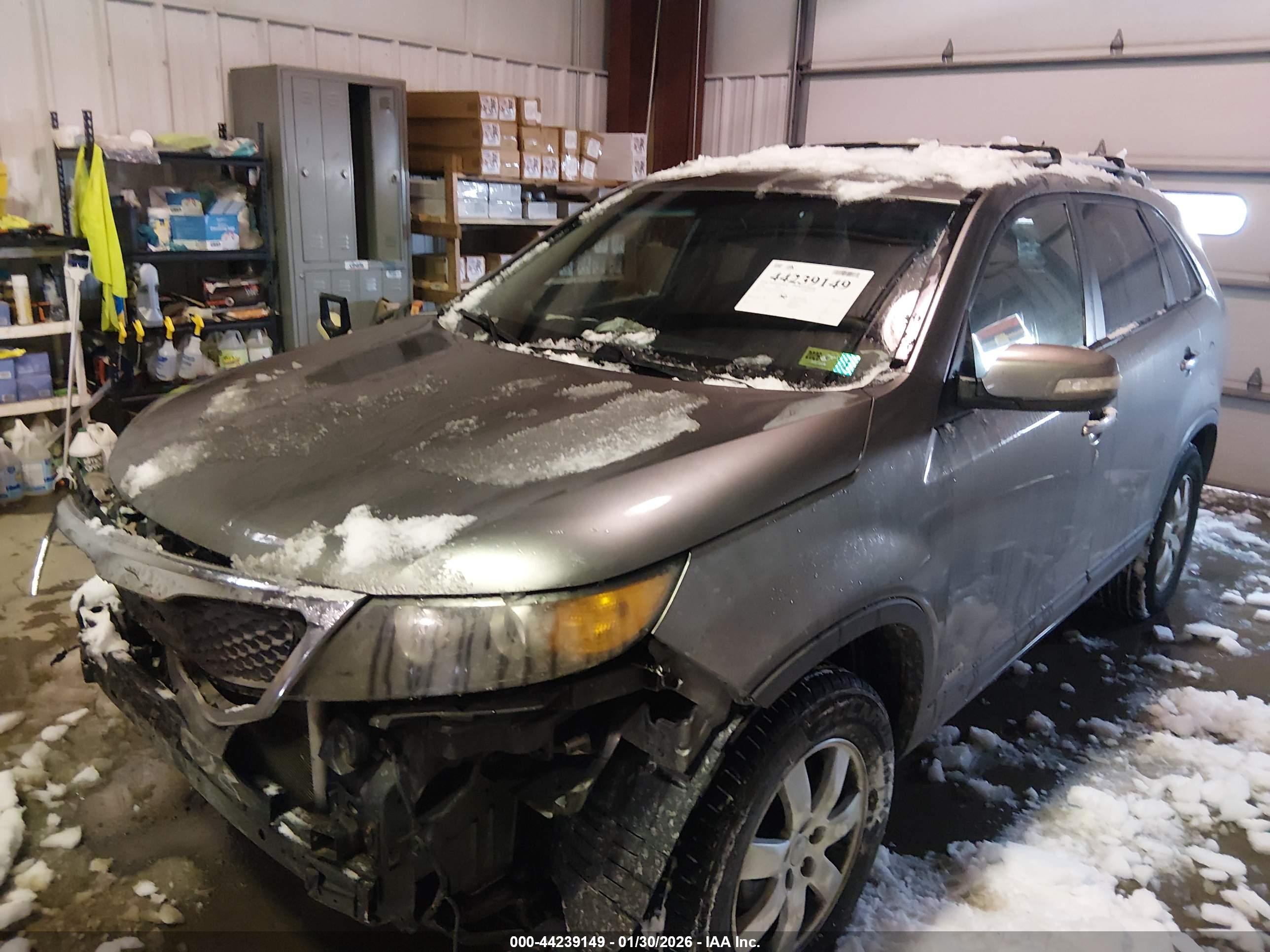 KIA SORENTO image 2
