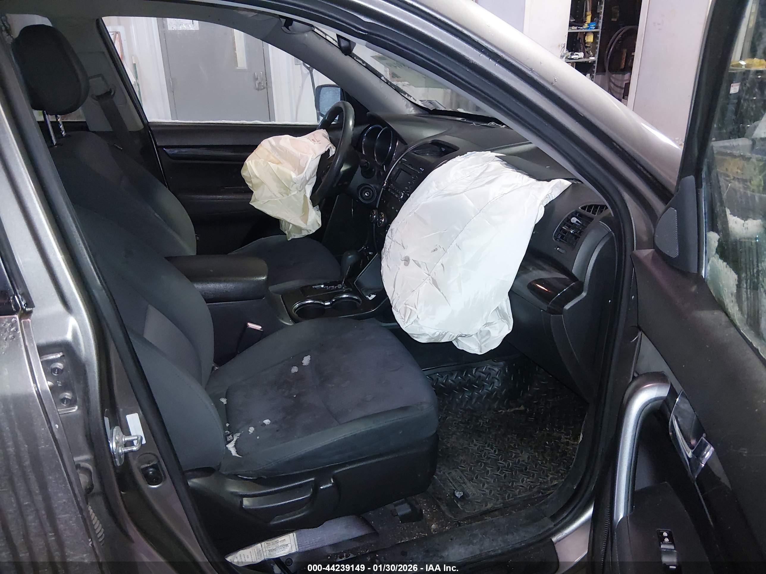 KIA SORENTO image 5