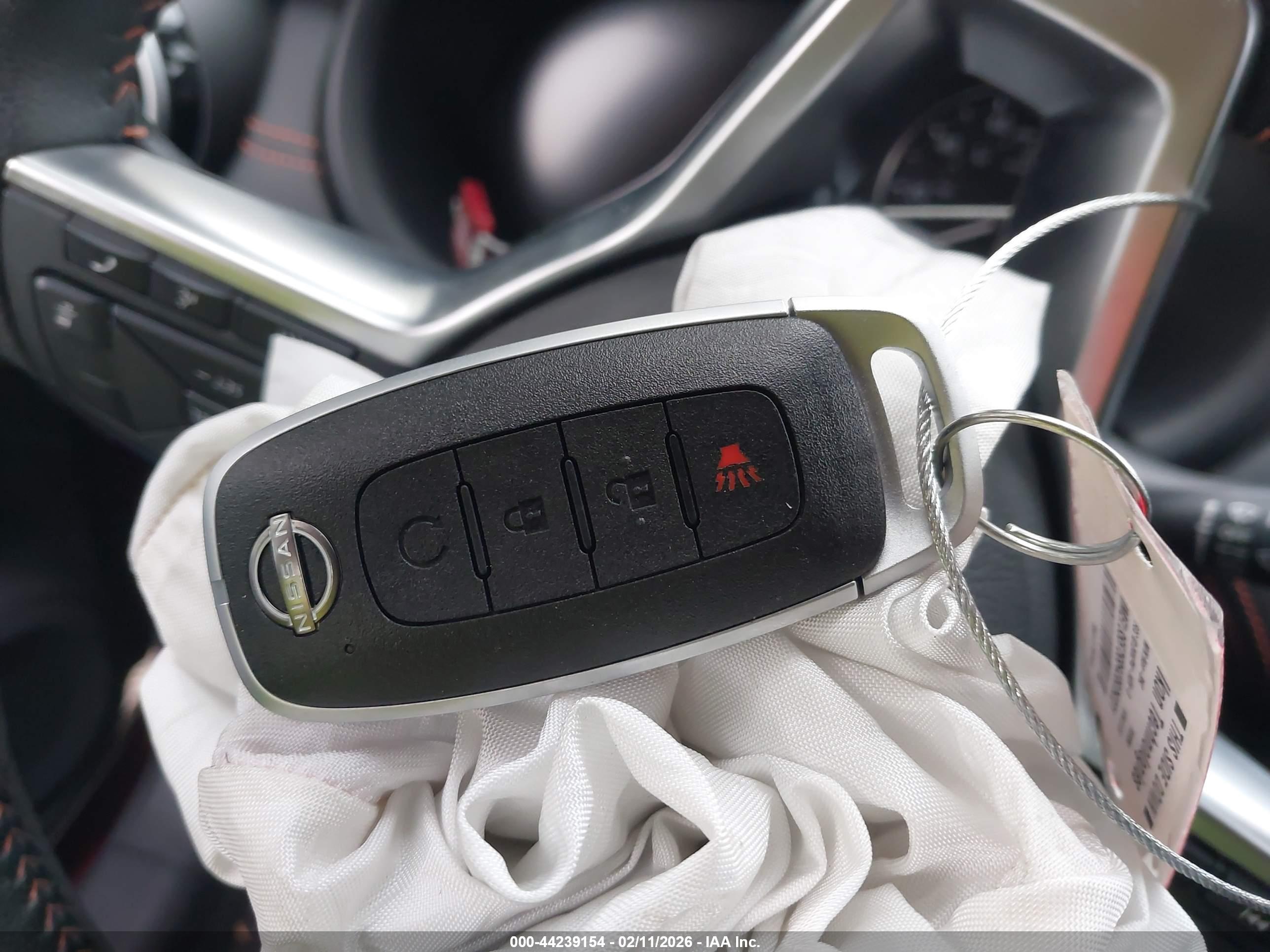 NISSAN KICKS image 11