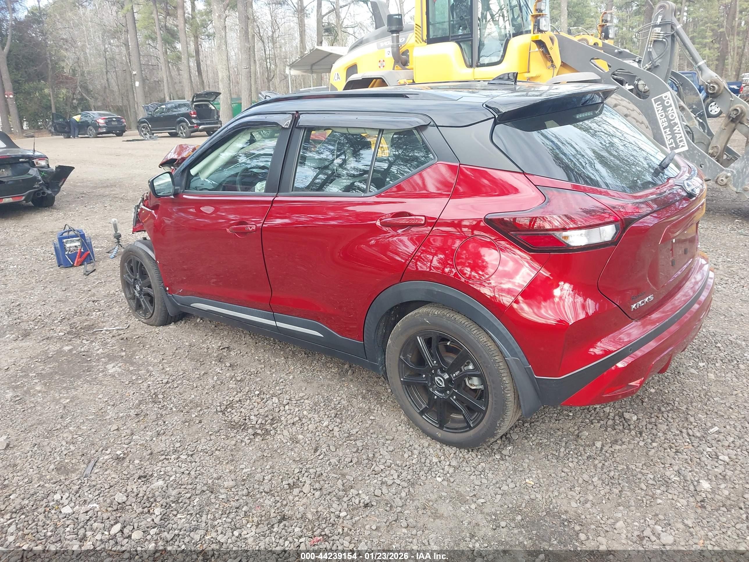 NISSAN KICKS image 3