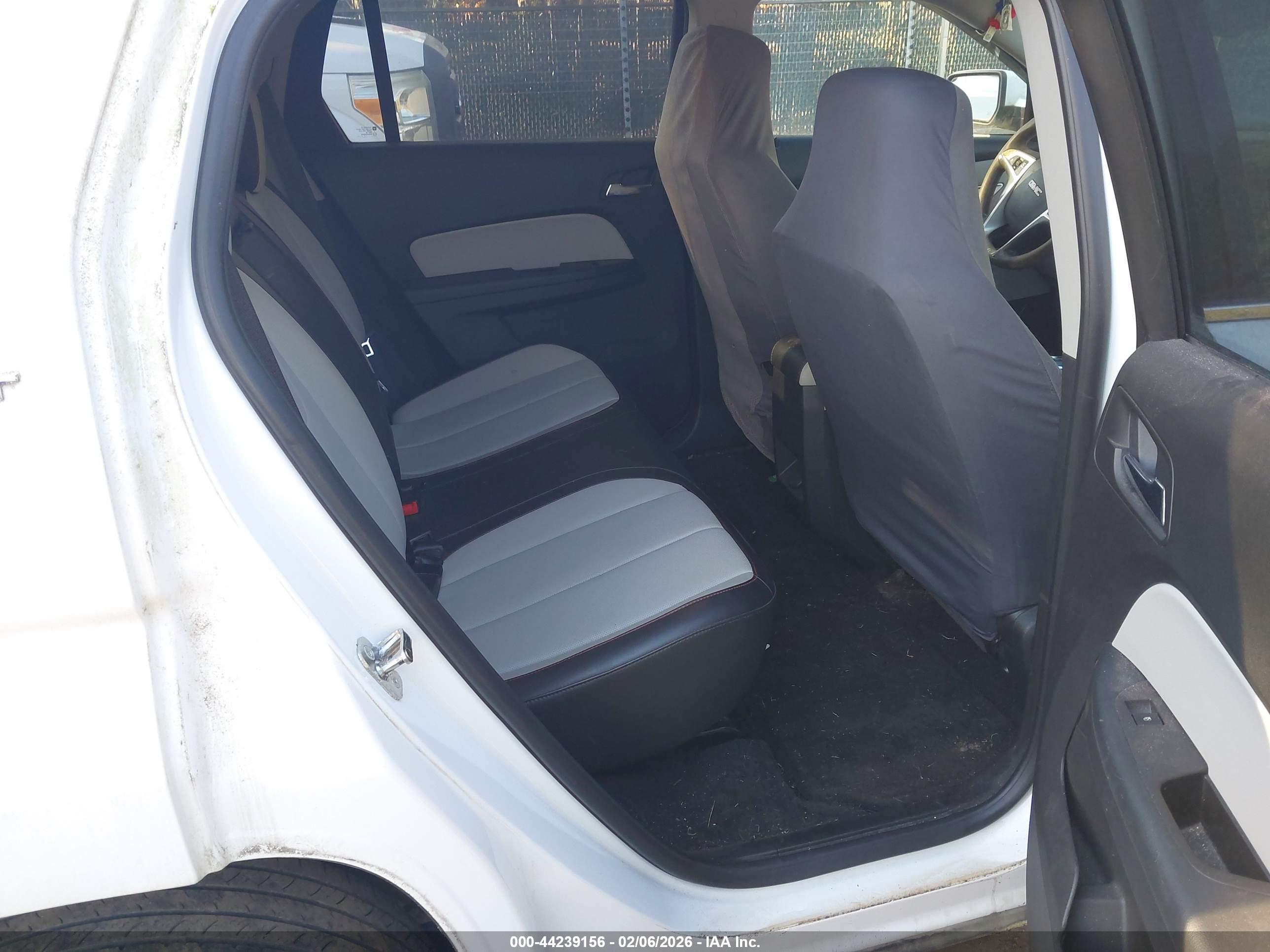 GMC TERRAIN image 8