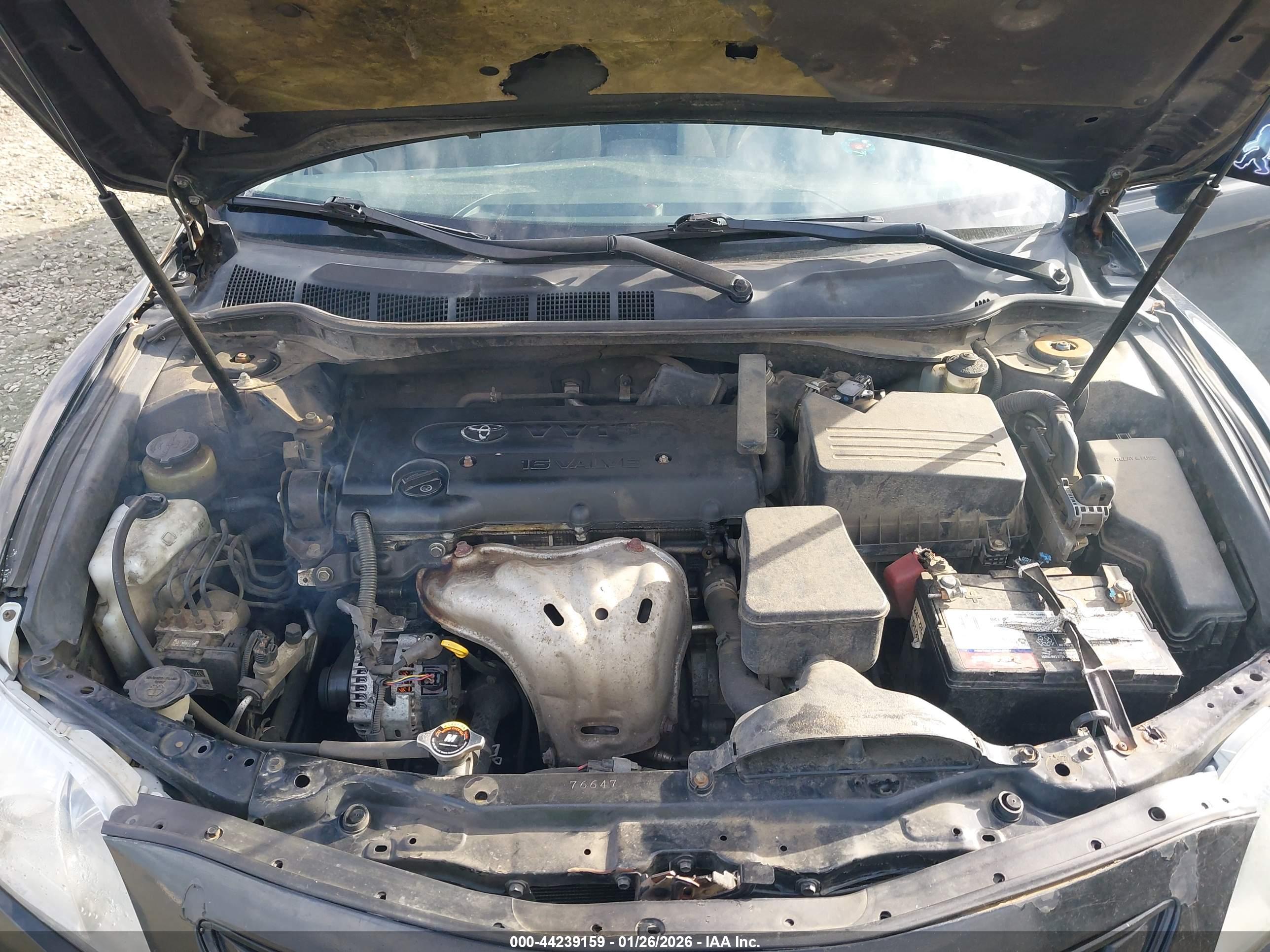 TOYOTA CAMRY image 10