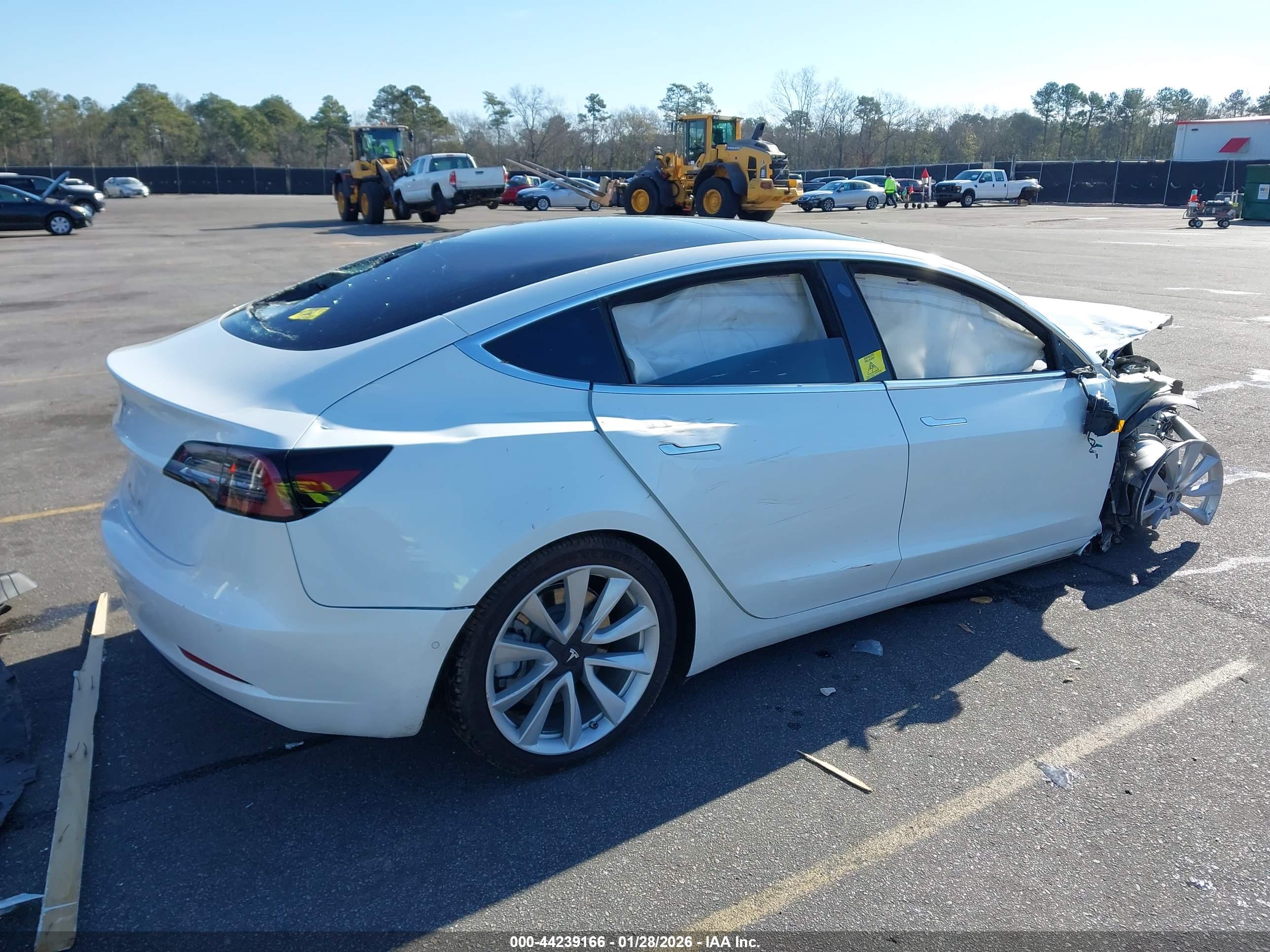 TESLA MODEL image 4