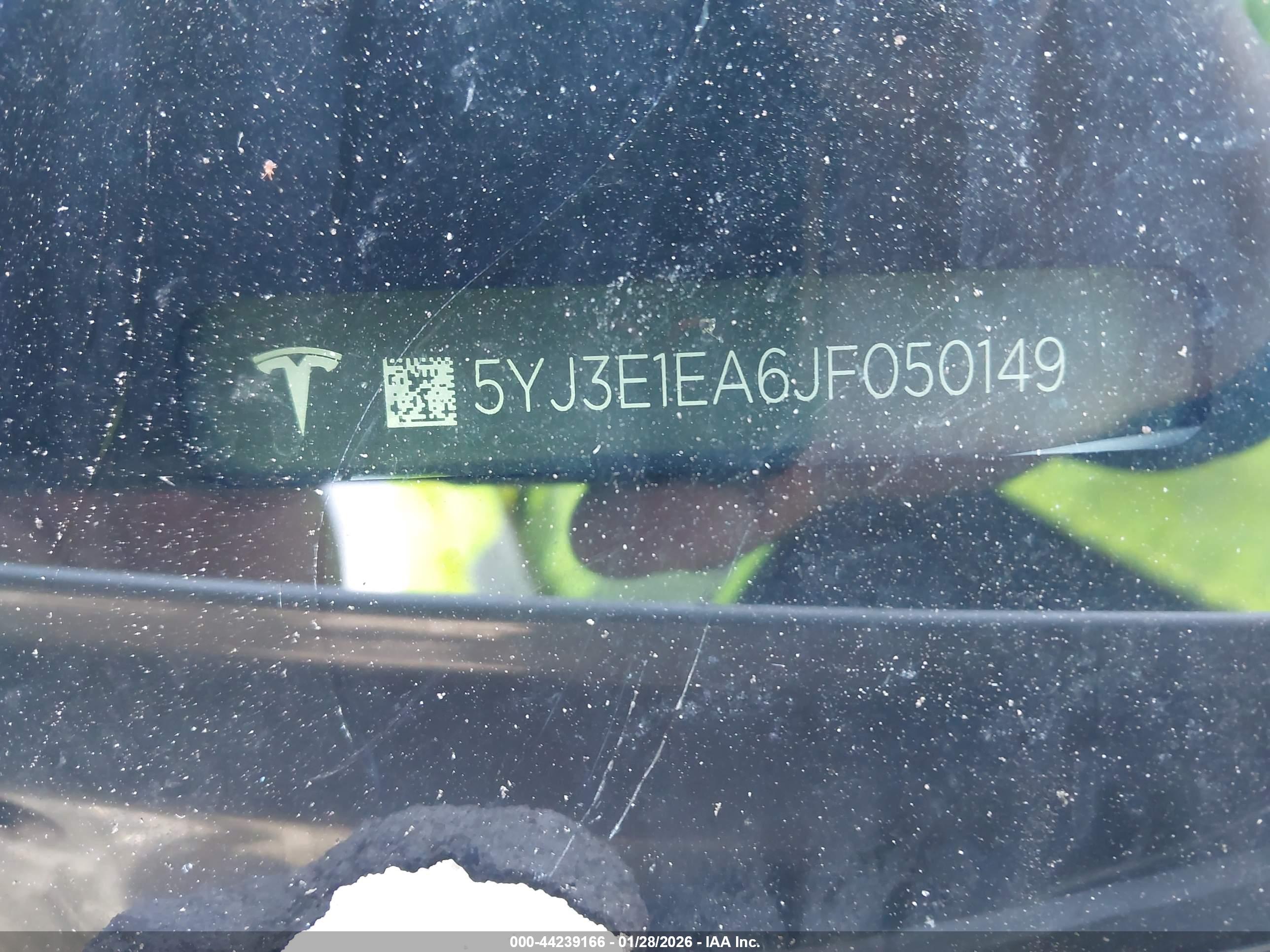 TESLA MODEL image 9